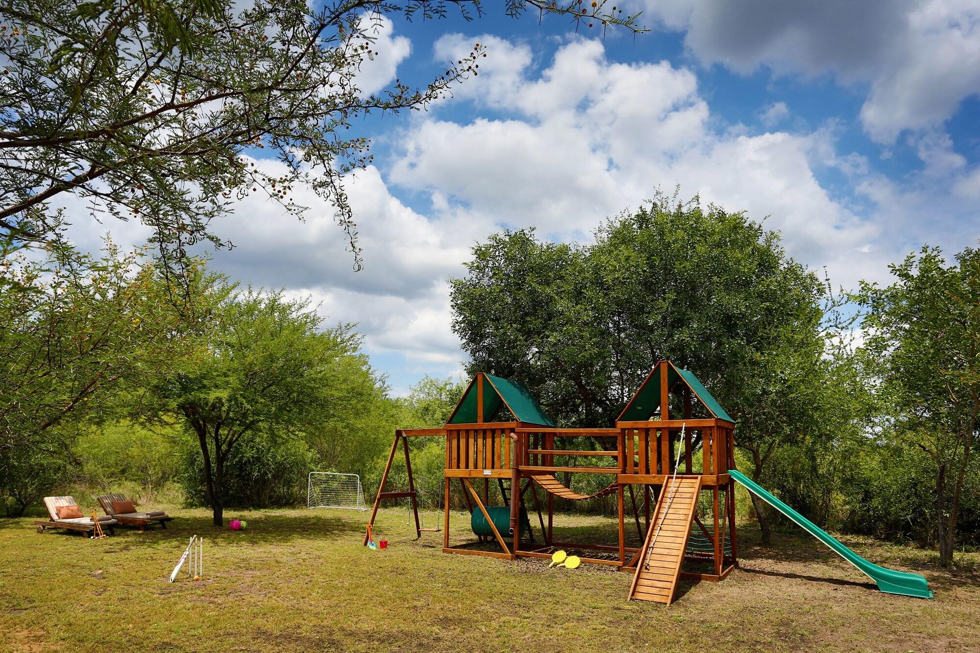 Lukimbi Safari Lodge by null