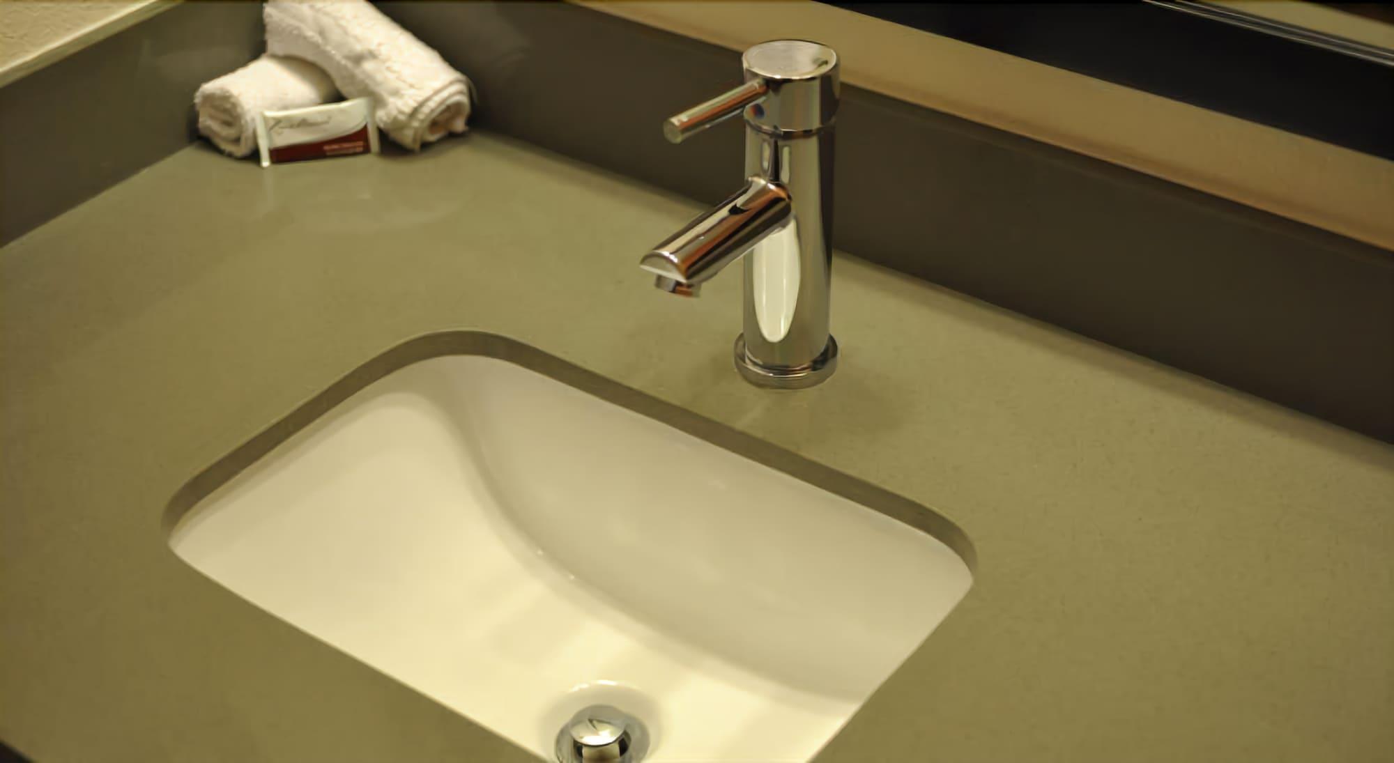 Motel 6 Hesperia, CA - East
