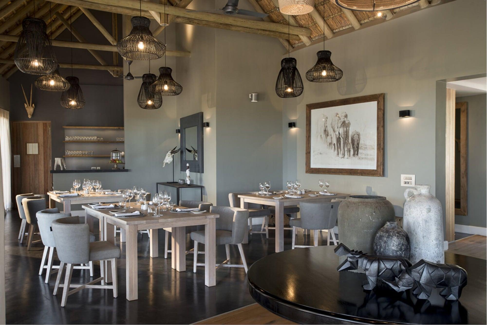 Mhondoro Safari Lodge & Villa