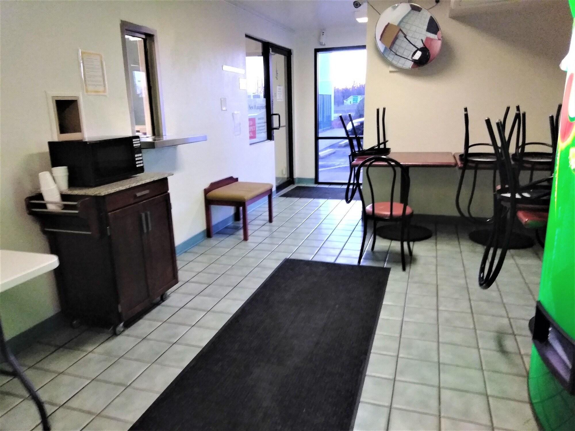 Red Carpet Inn Jeffersonville