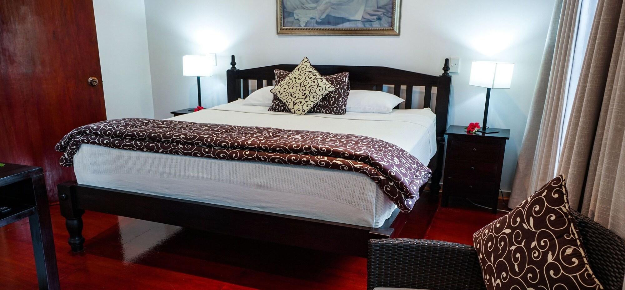 The Seaview Lodge