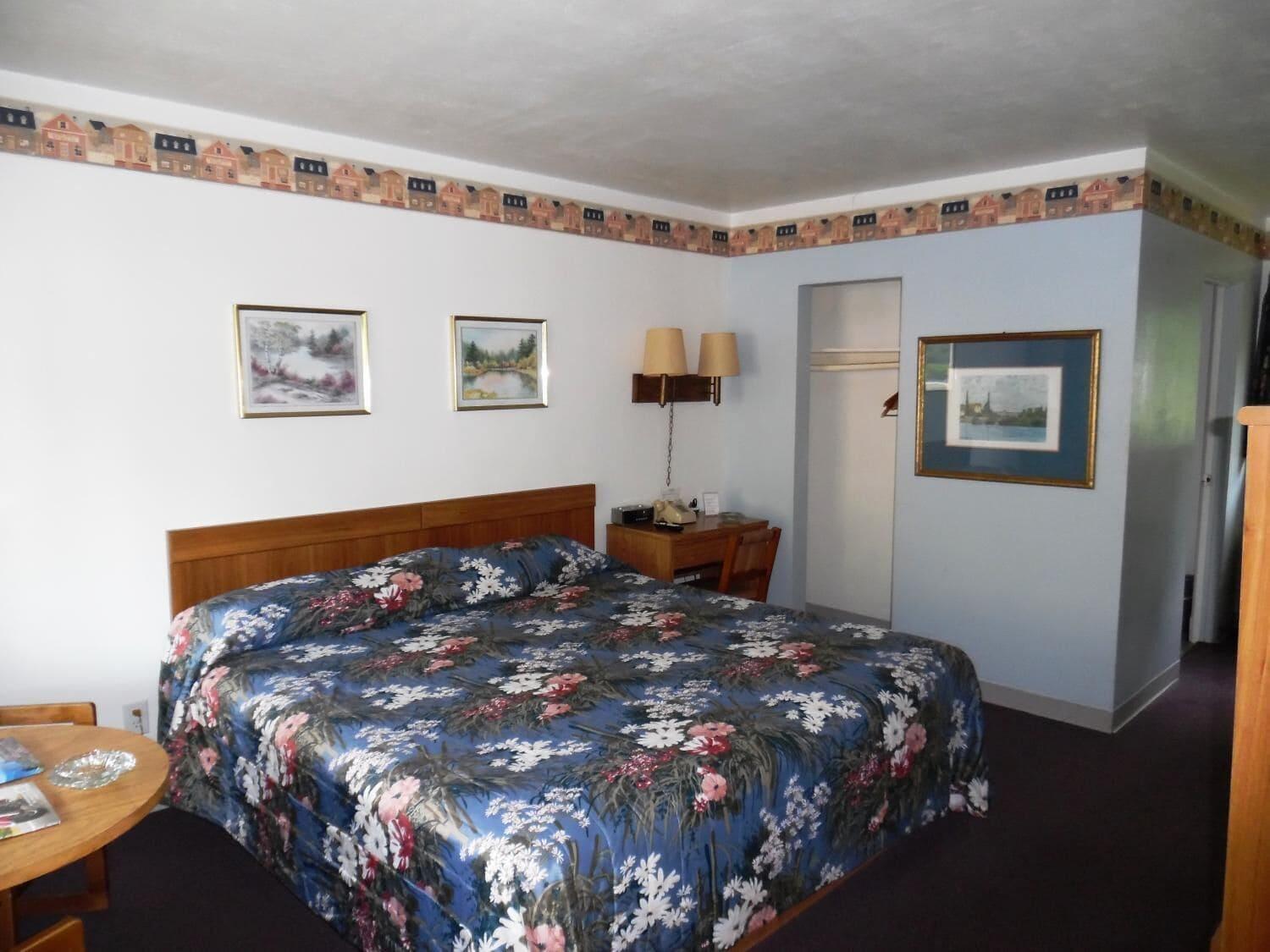 Laurel Park Inn