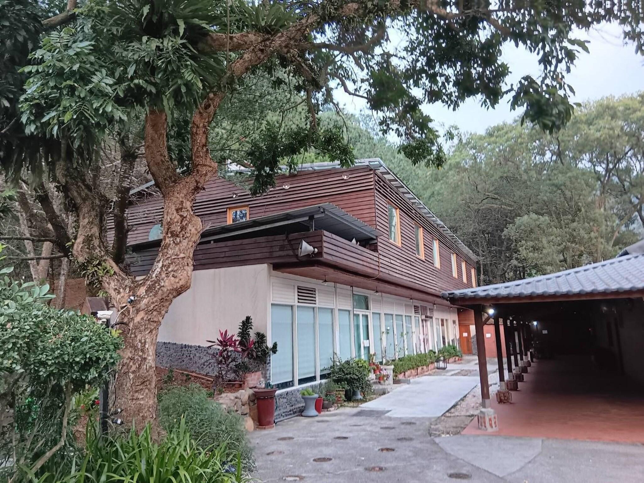 Zen And Pine Resort