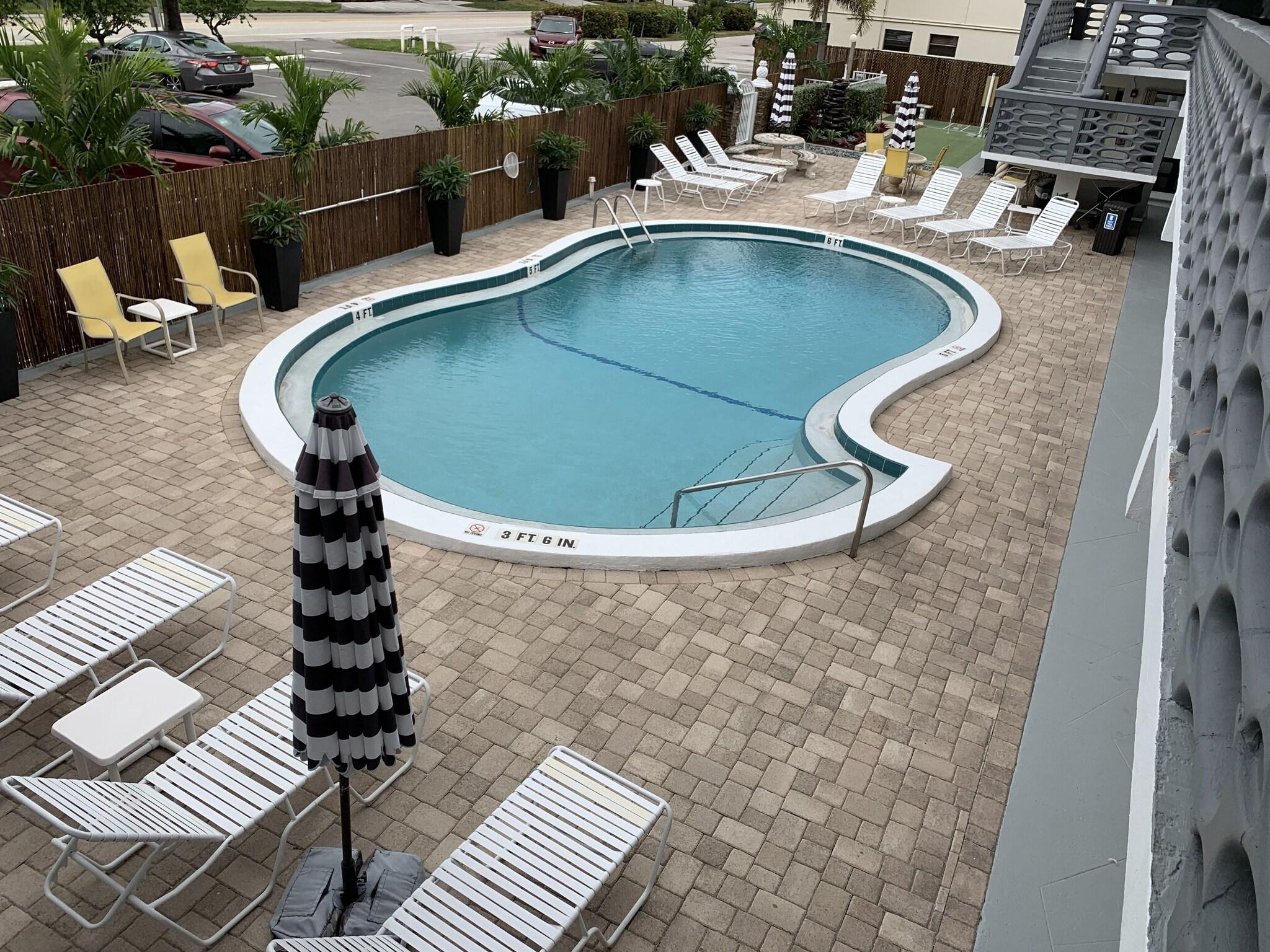 Ocean Villas Of Deerfield