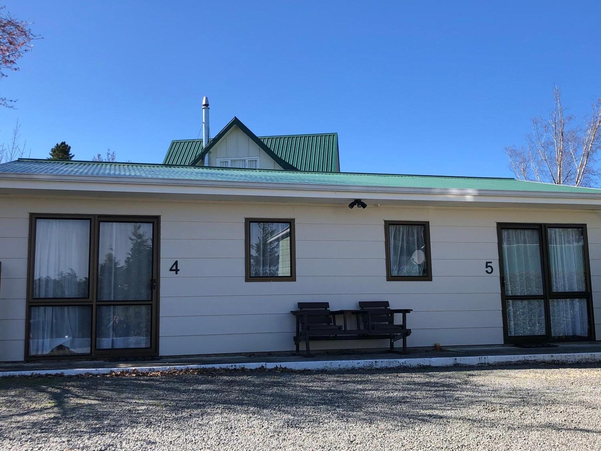 Forest Peak Motel