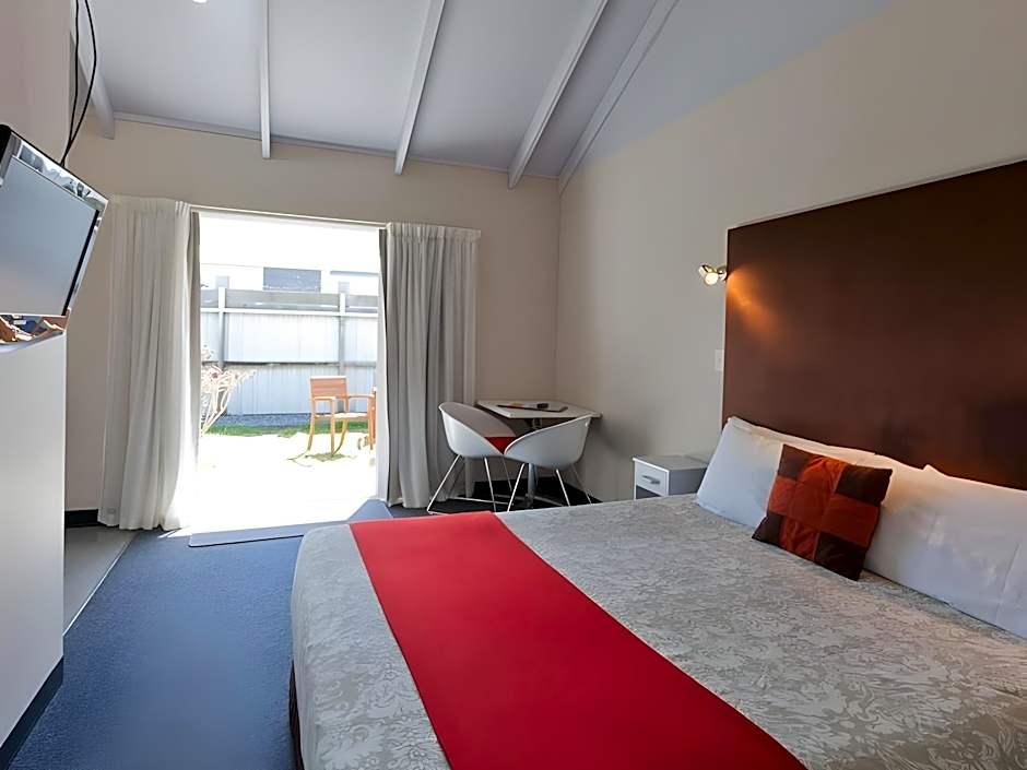 Southpacific Motel And Conference Centre