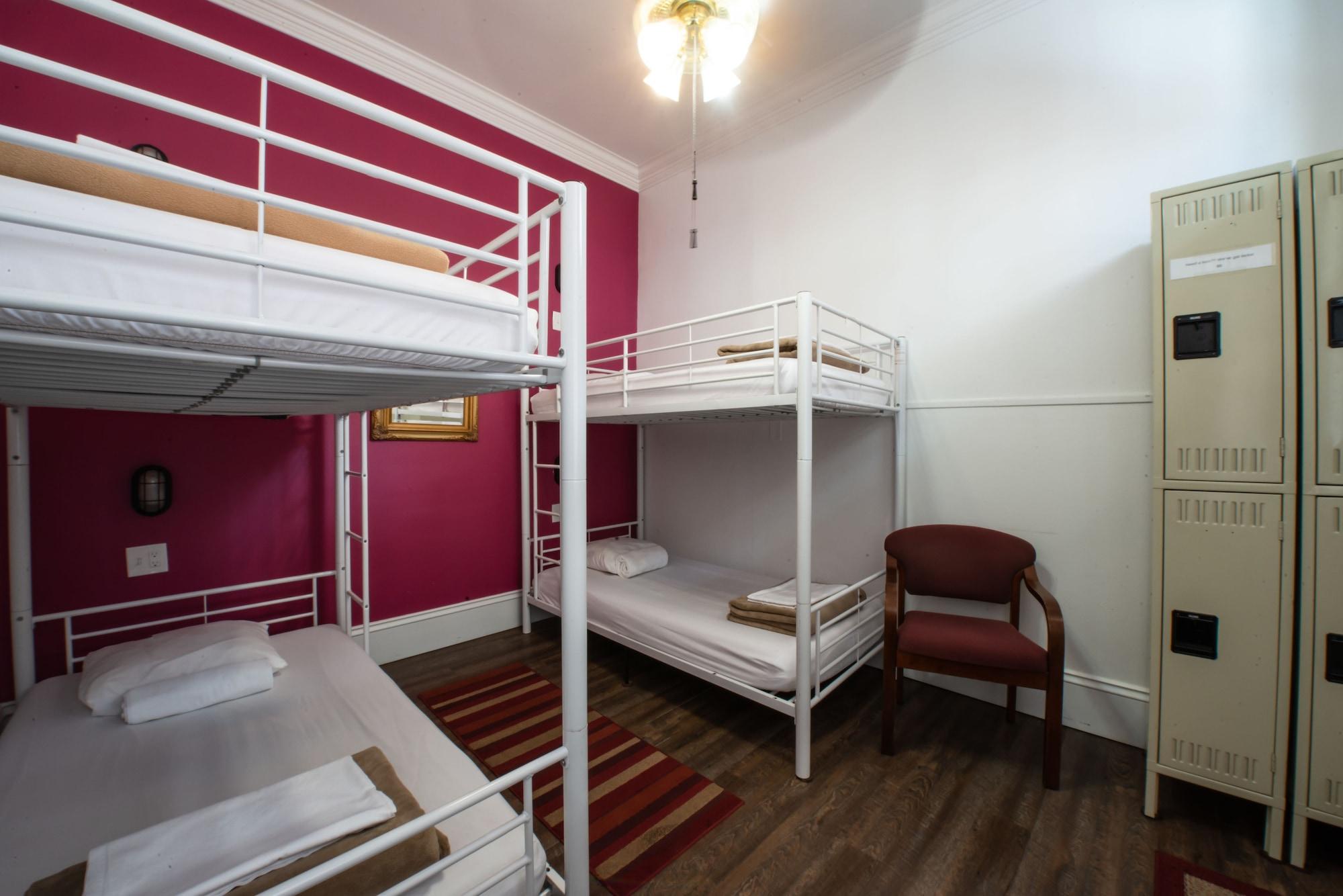 Auberge NOLA Hostel by null
