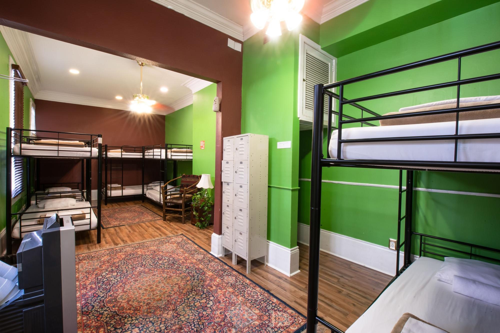 Auberge NOLA Hostel by null
