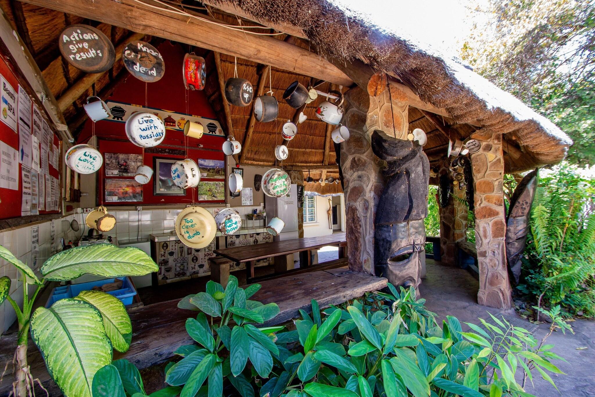Victoria Falls Backpackers