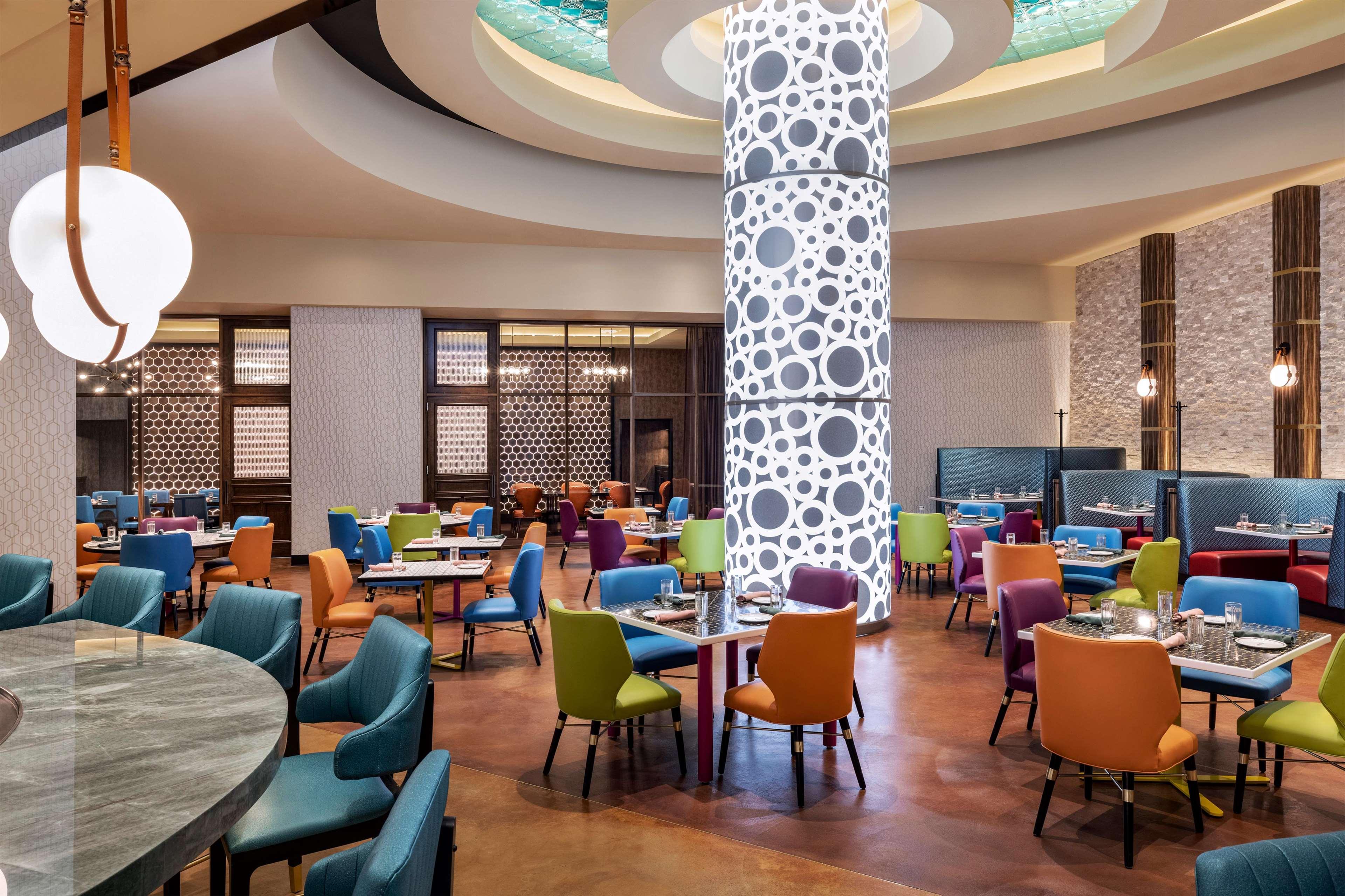 Crockfords Las Vegas, LXR Hotels & Resorts by null