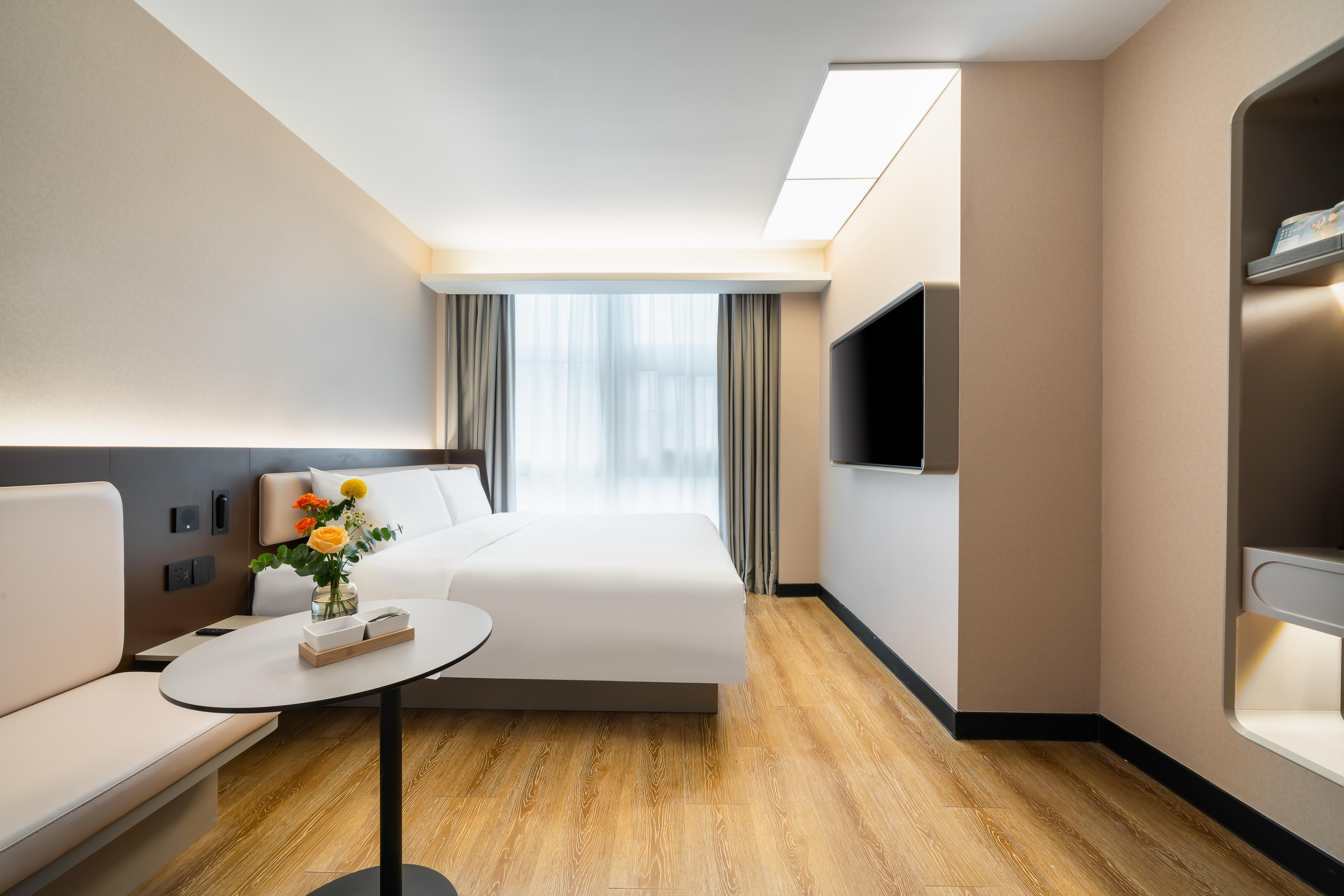 Hanting Hotel Zhuhai Gongbei Port Branch