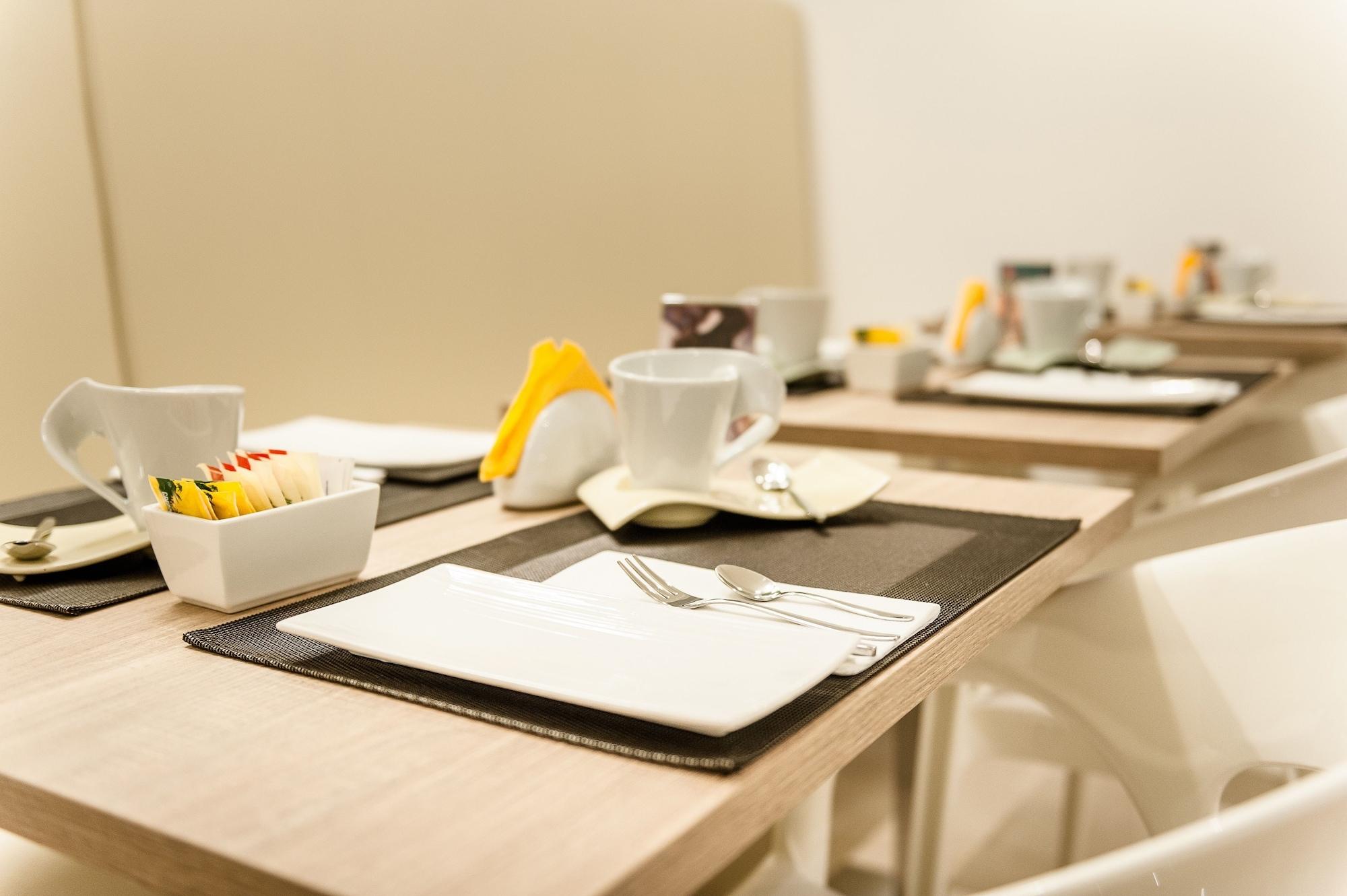 Ferrara Rooms