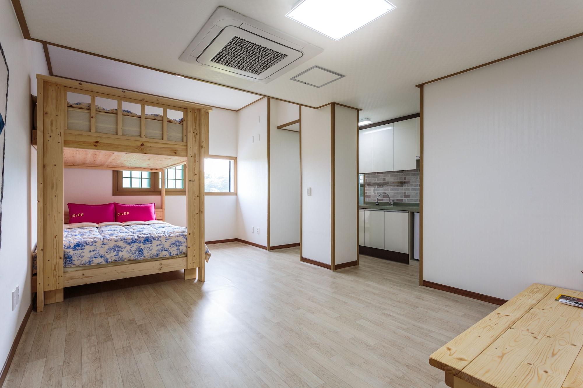 Jeju Wayo Pension