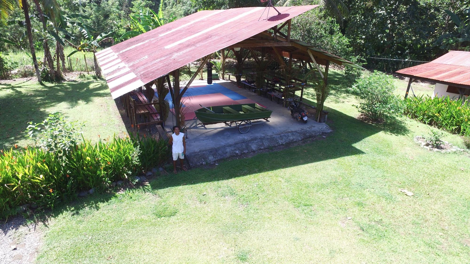 Kenaki Lodge by null
