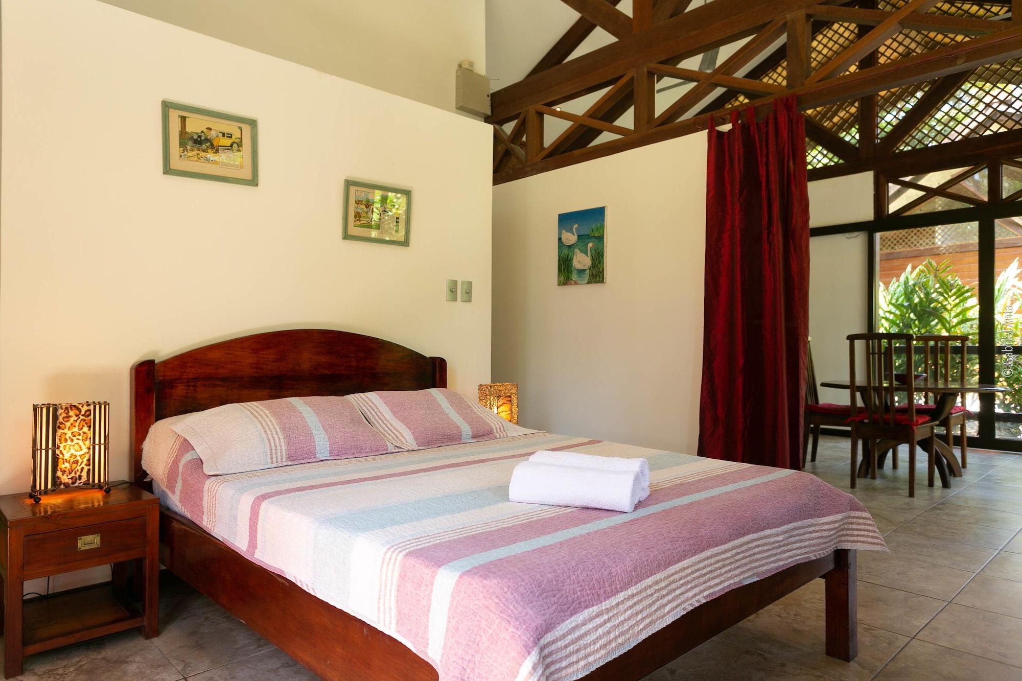 Kenaki Lodge by null