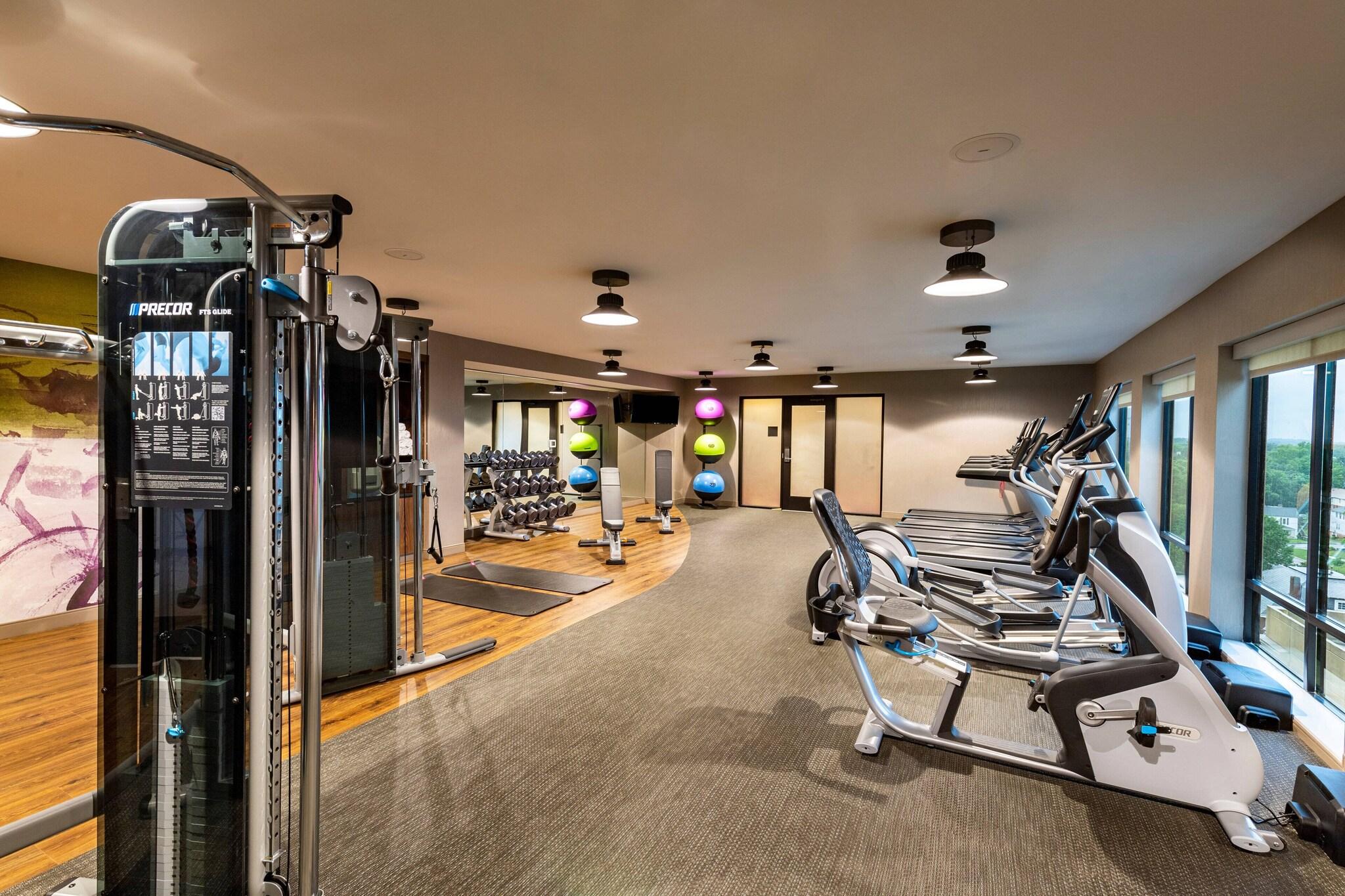 Courtyard by Marriott Winston - Salem Downtown