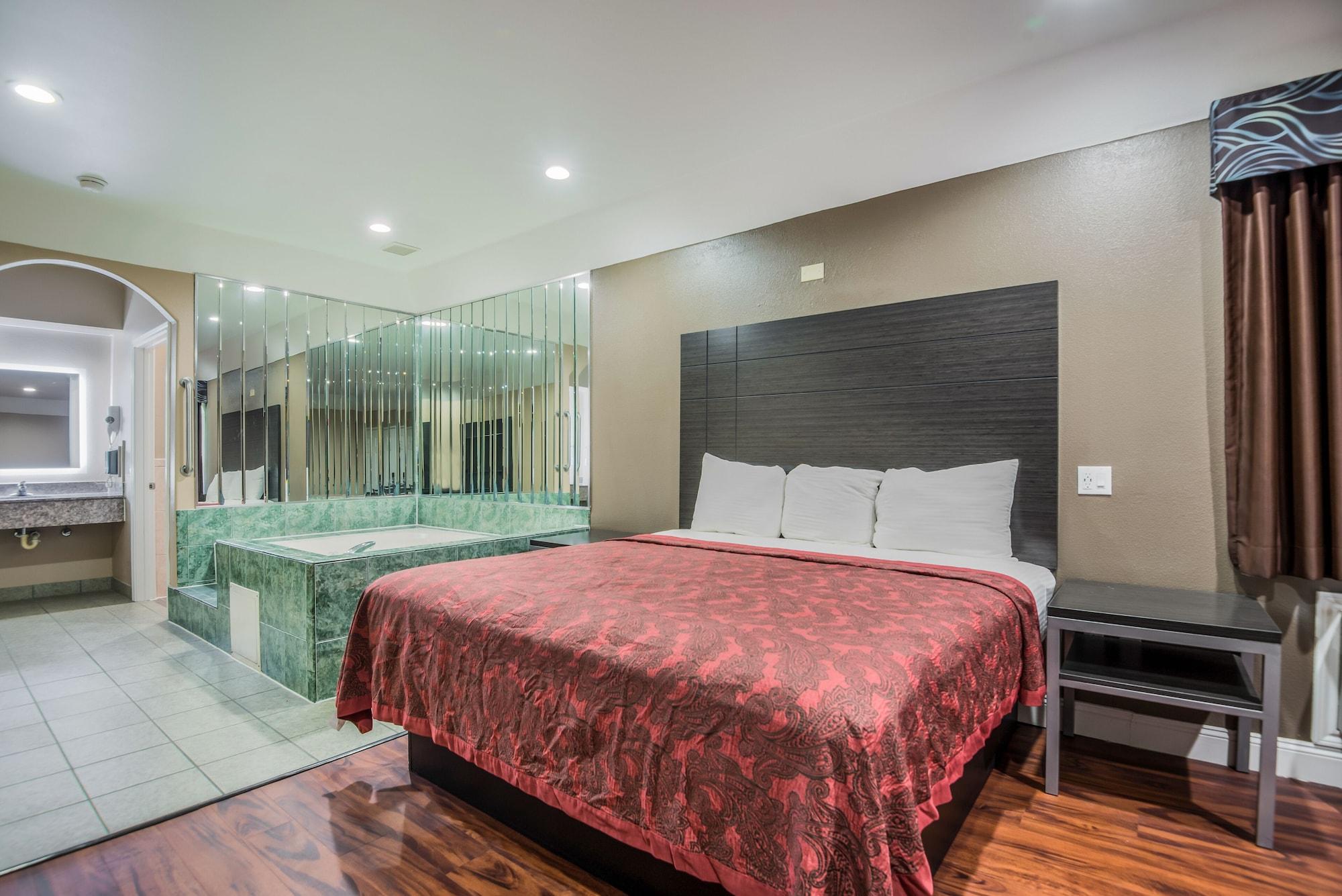 Scottish Inns & Suites IAH Airport - Beltway 8