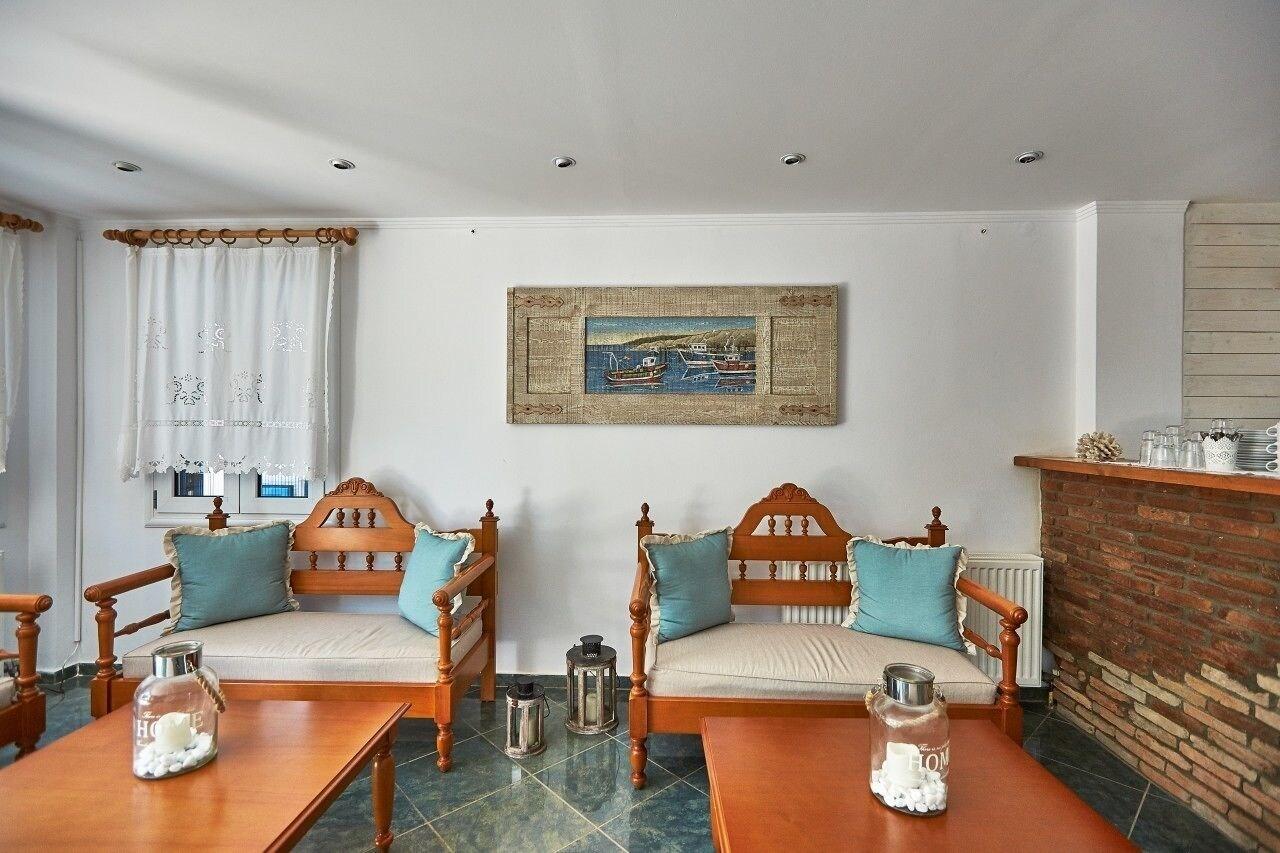 Aelia Apartments