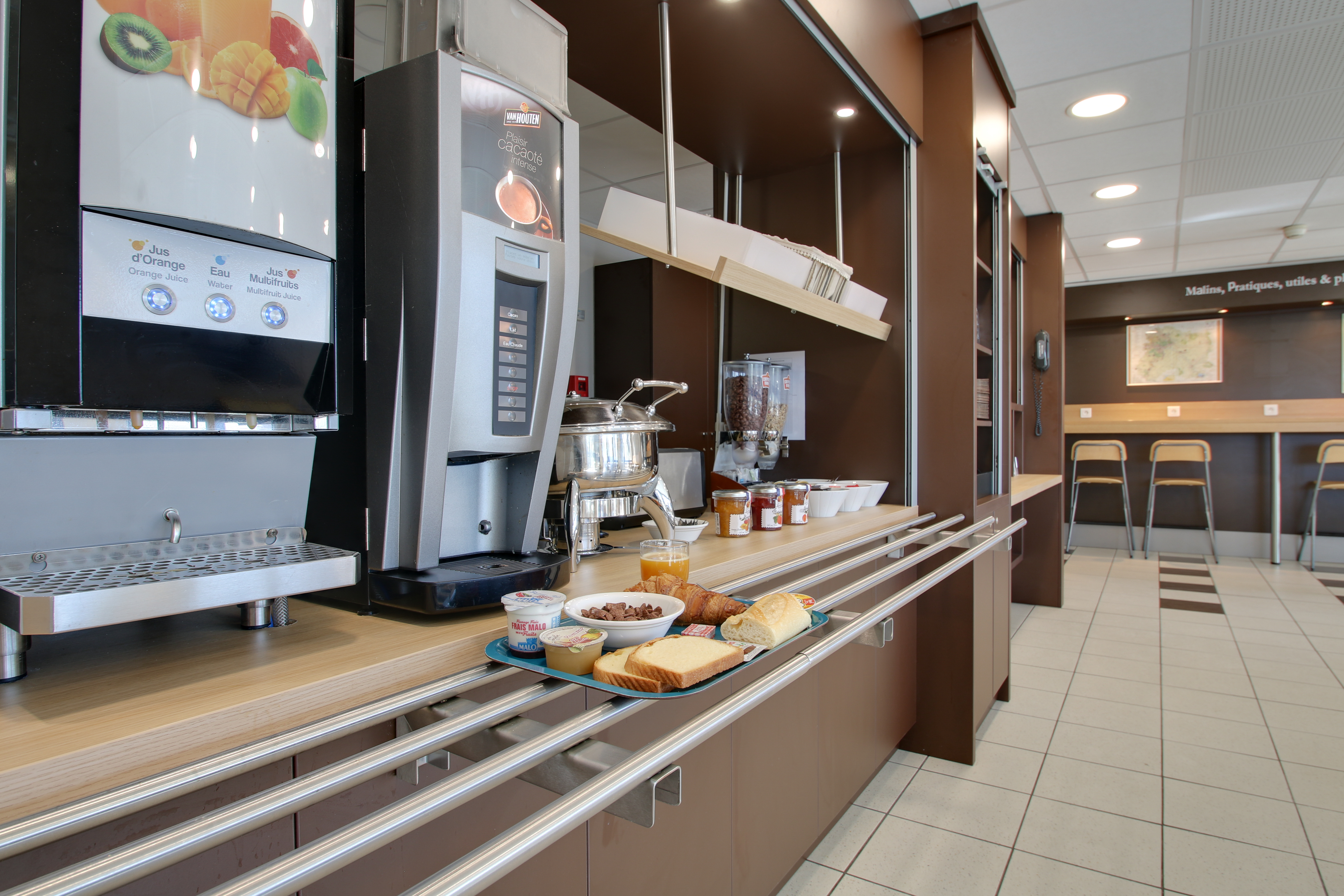 B&B HOTEL Chalons En Champagne
