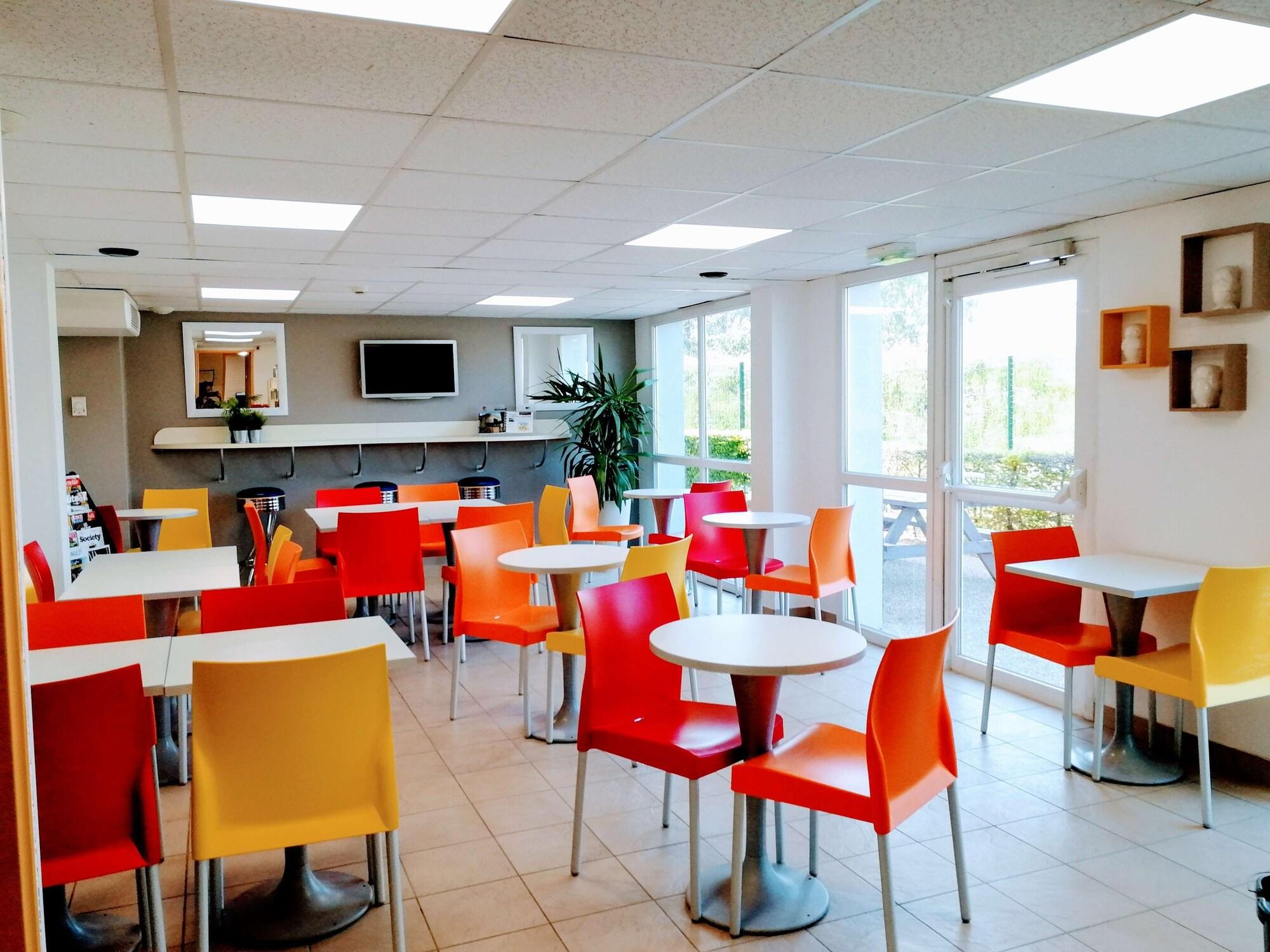 B&B HOTEL Lisieux Parc des Expositions