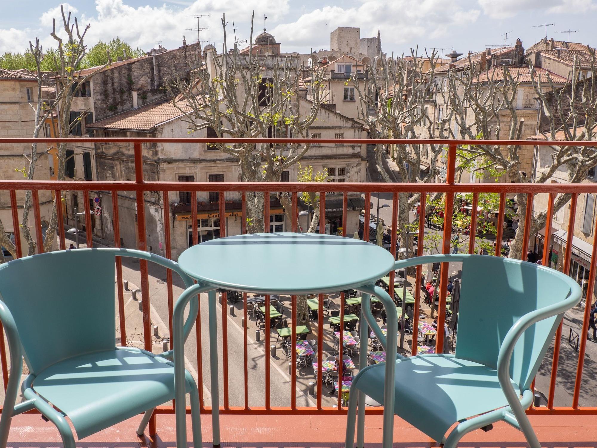 Hôtel Le Voltaire by null