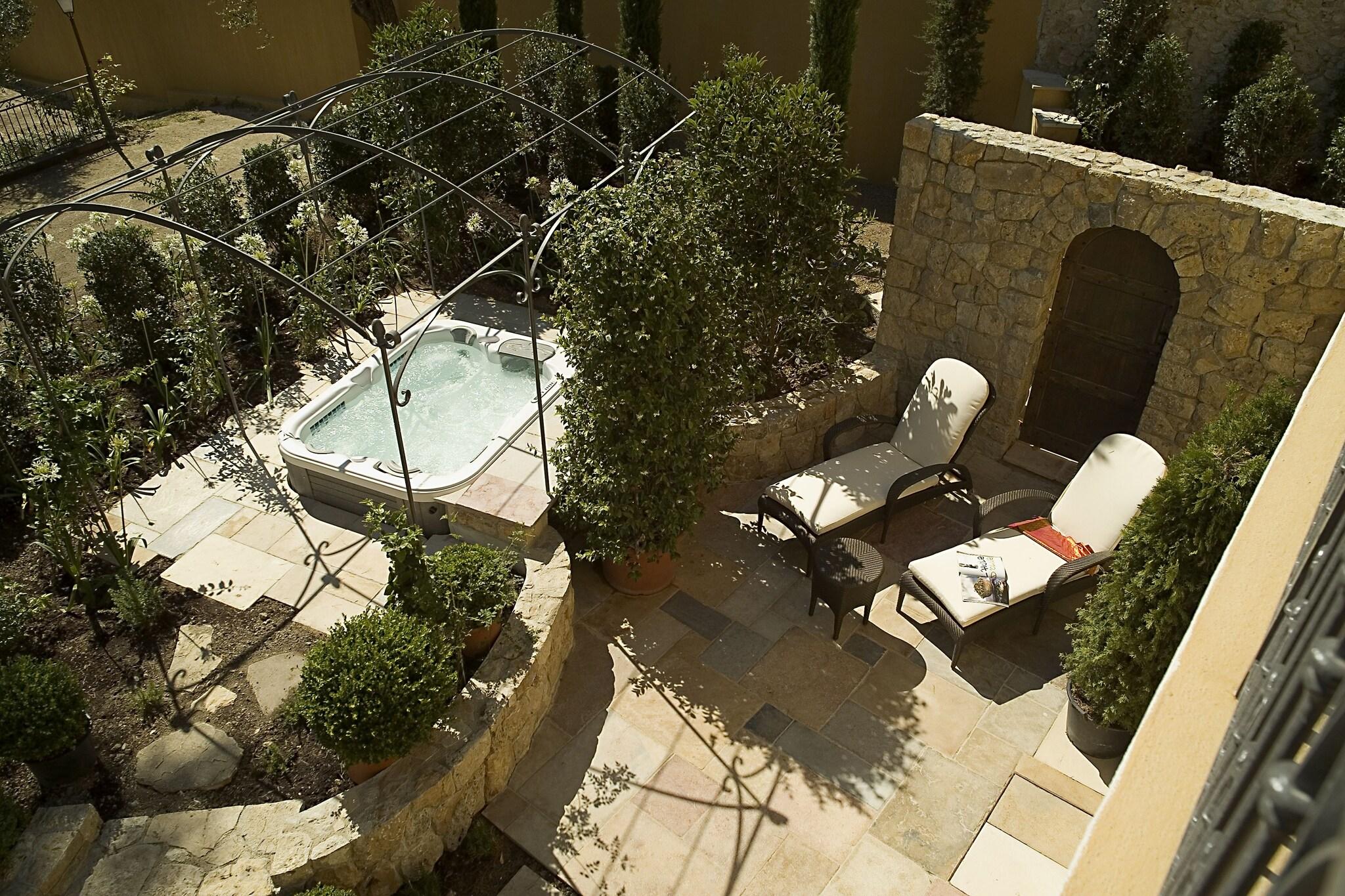 La Bastide Saint-Antoine - Jacques Chibois by null