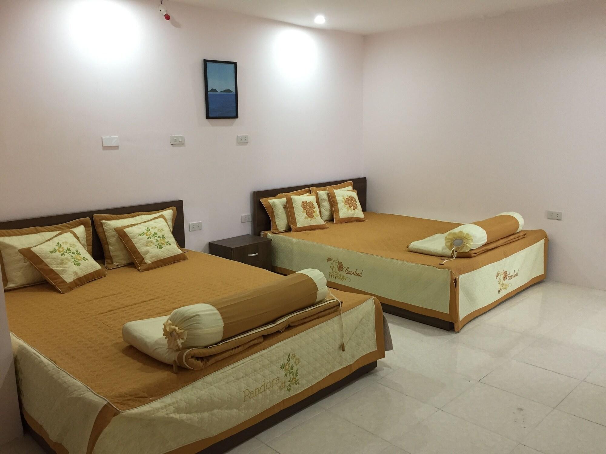 B Stay Hotel - фото