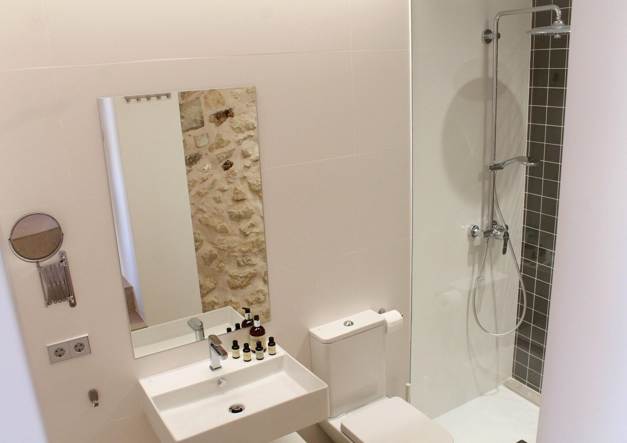 Can Cota Suites & Spa - Turismo de interior by null