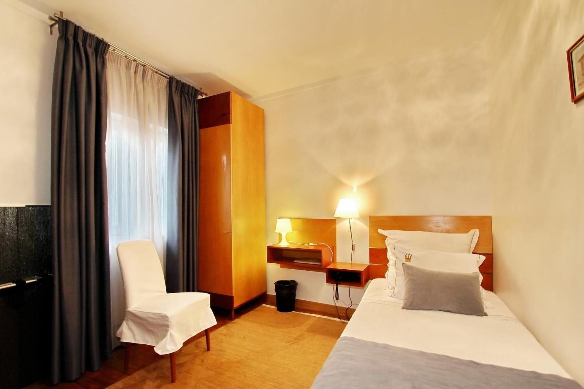 Hotel Mestre De Avis by null