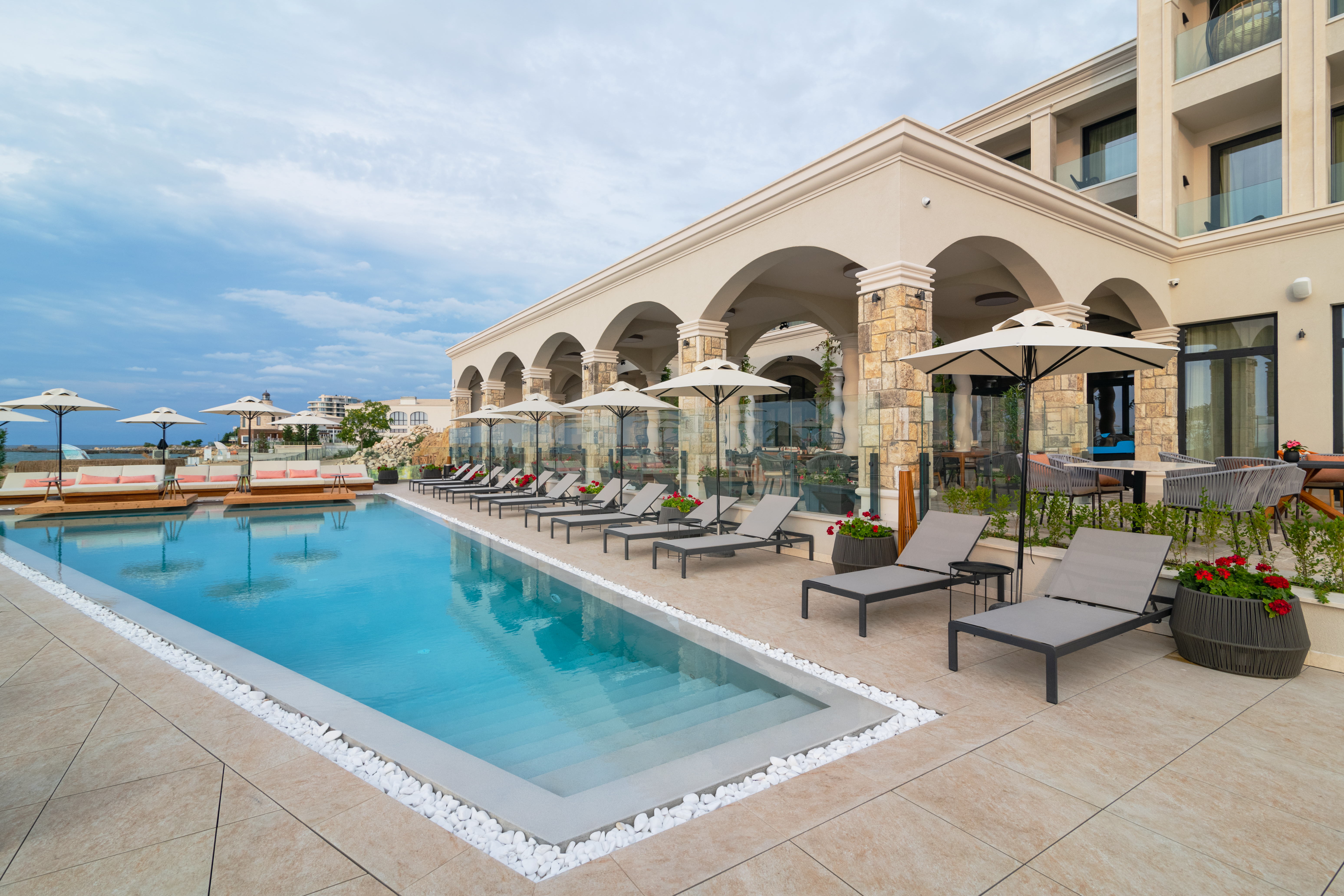 Villa Chinka By Astor Garden Hotel - photo