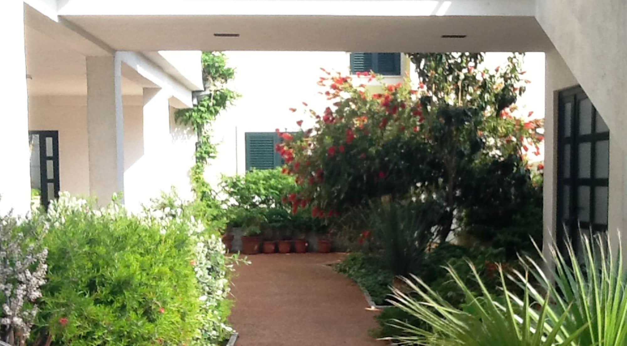 Villa Tamaris - фото