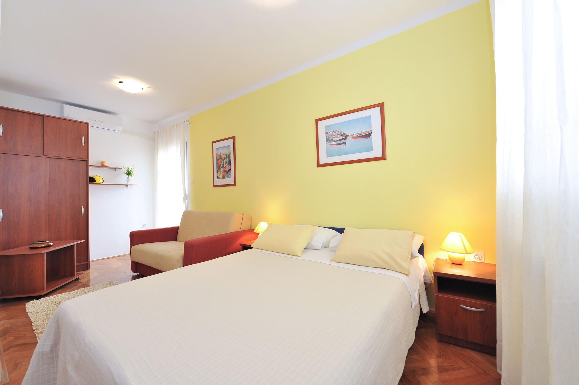 Apartments & Rooms Petra - Apartments Zadar, Zadar by null