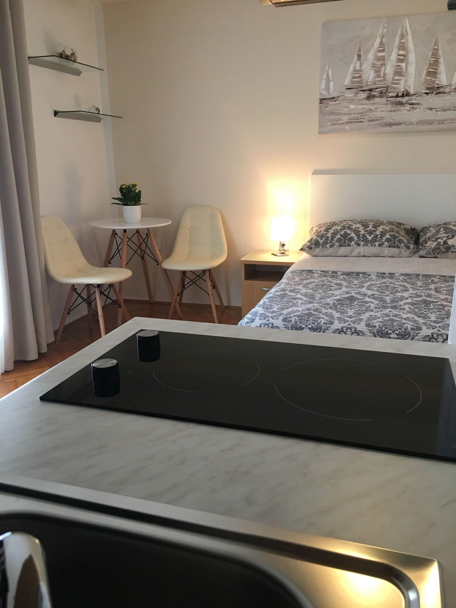 Apartments & Rooms Petra - Apartments Zadar by null