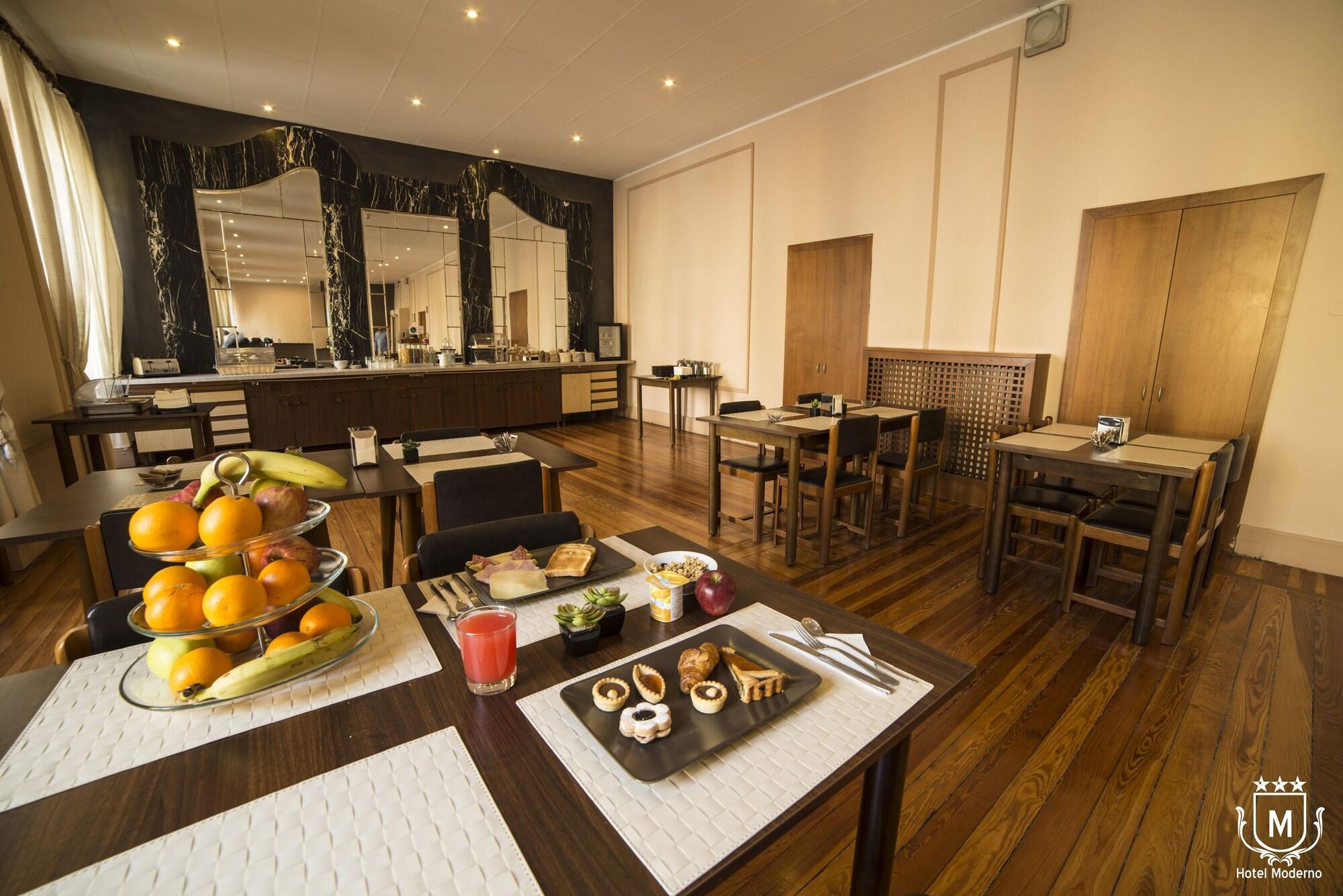 Hotel Moderno