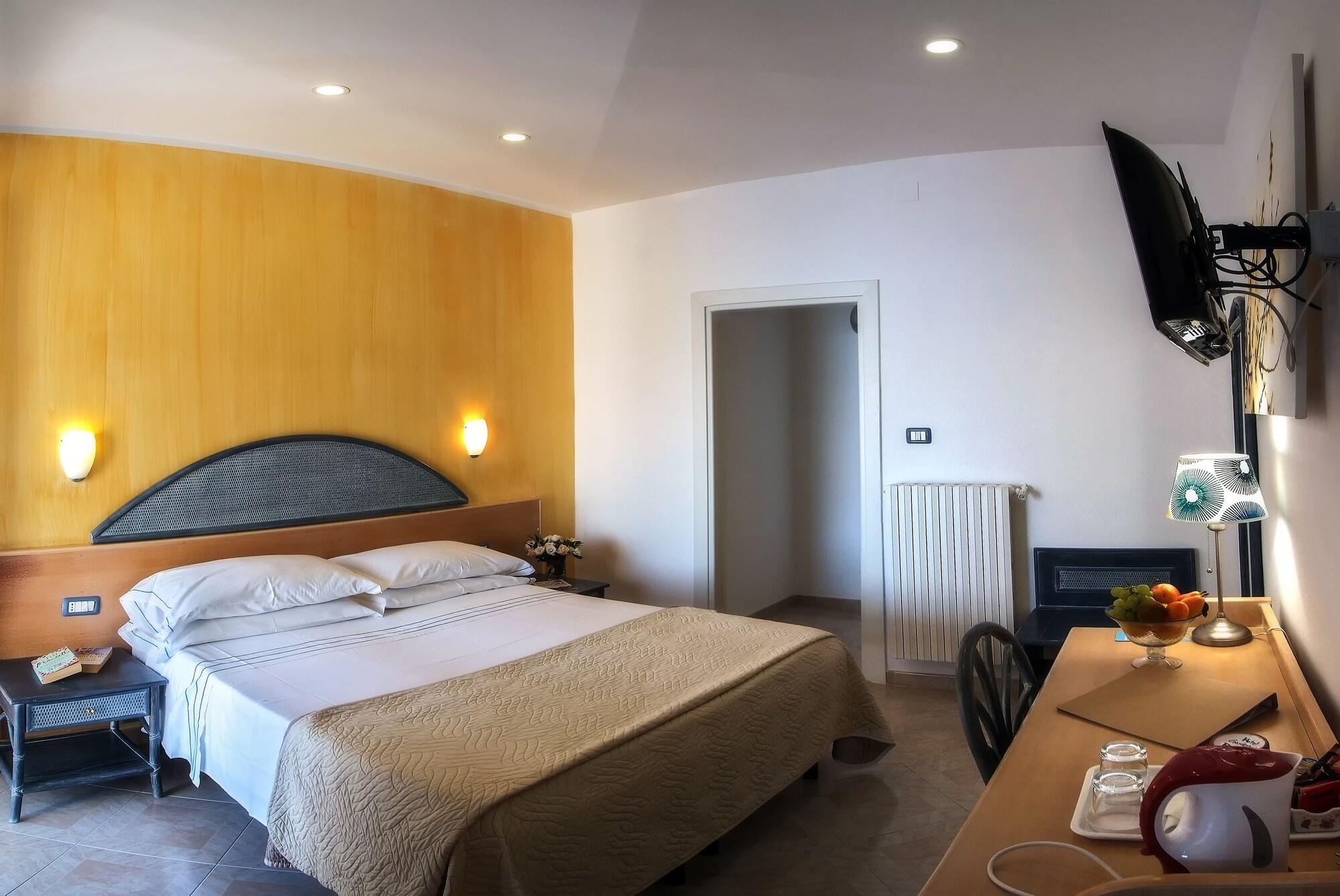 Garden Ravello, Hotel - Restaurant - Bar - Pool by null