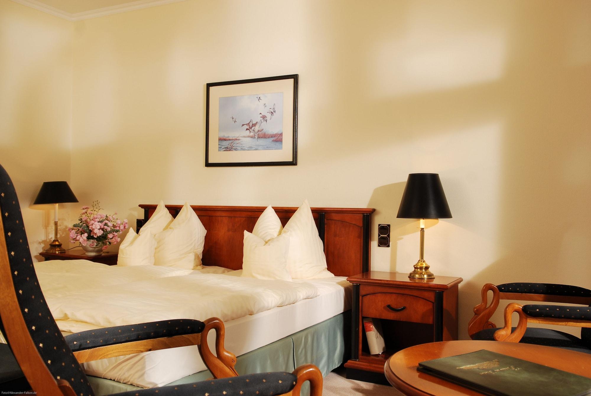 Kurhaus am Inselsee by null