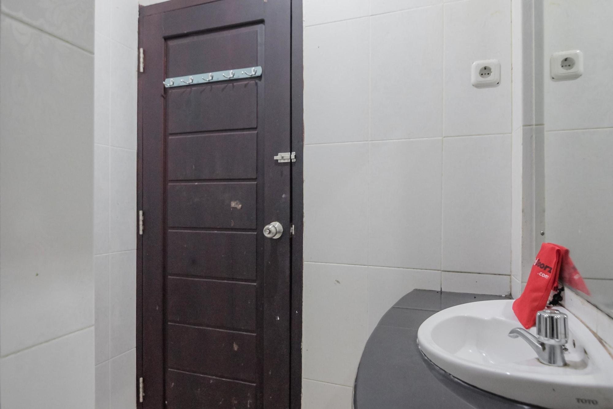 Formerly Reddoorz Syariah Near Jamtos Jambi