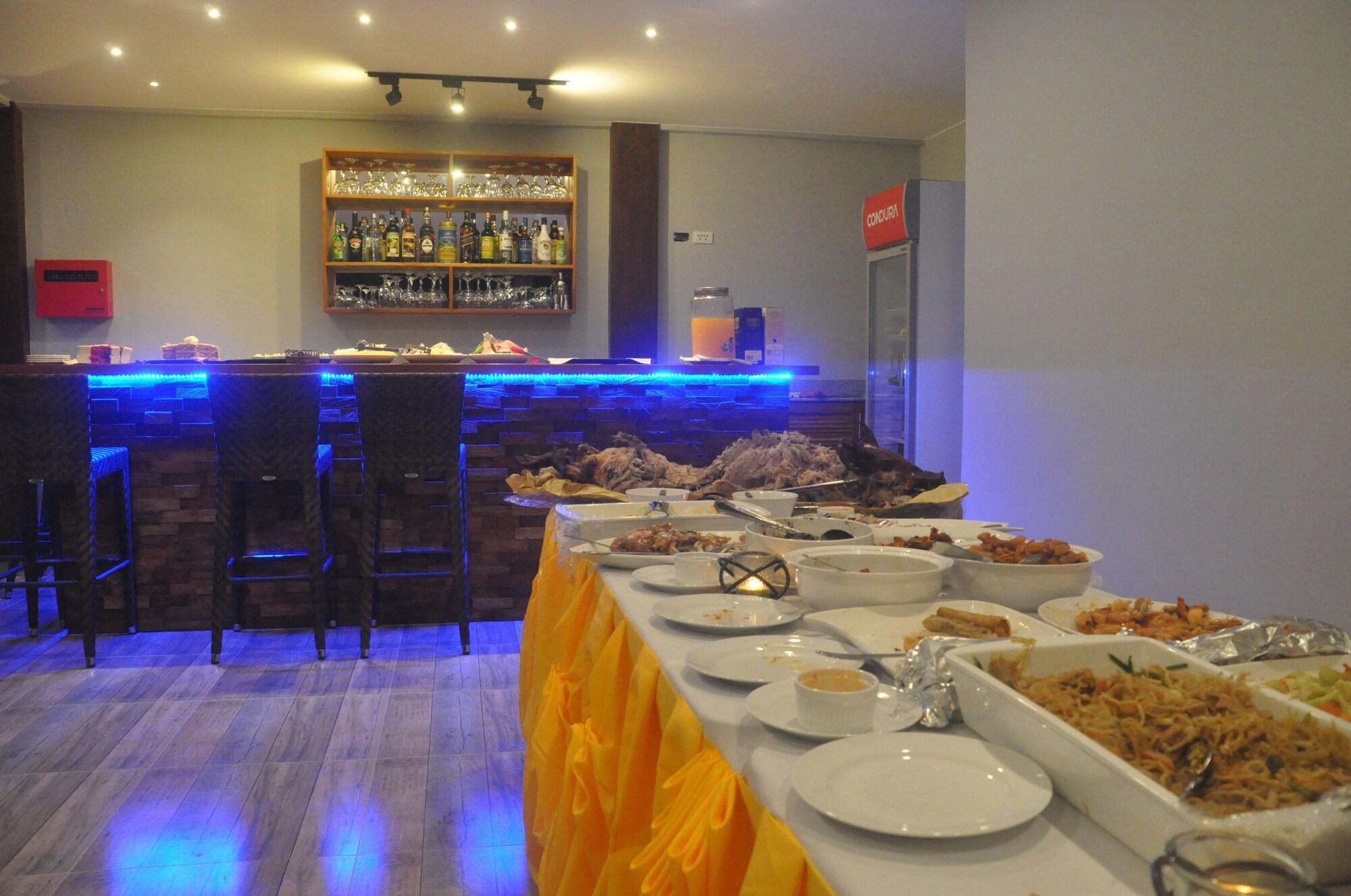 Alona De Tropicana Resort