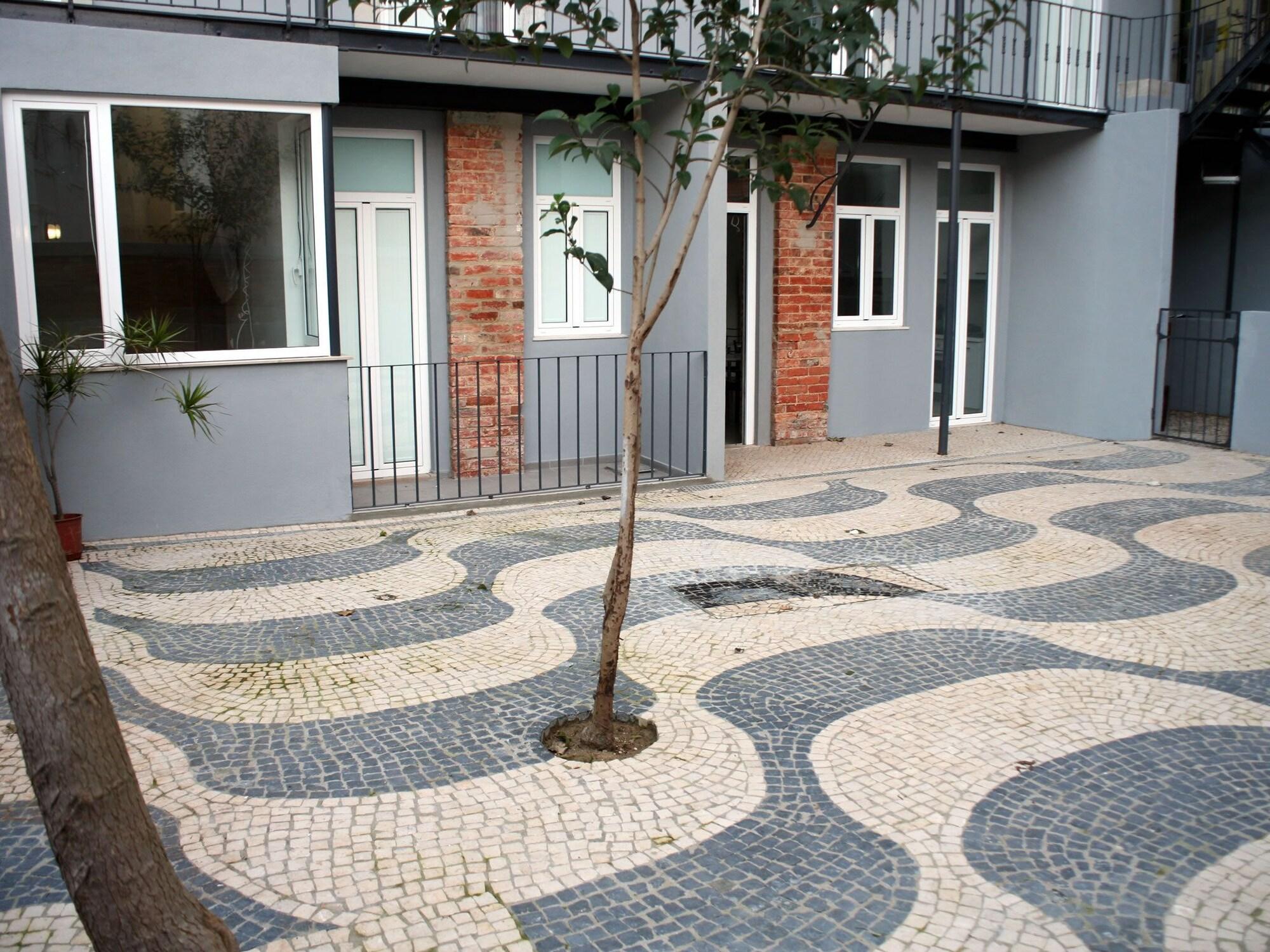 Lisbon Style Guesthouse image