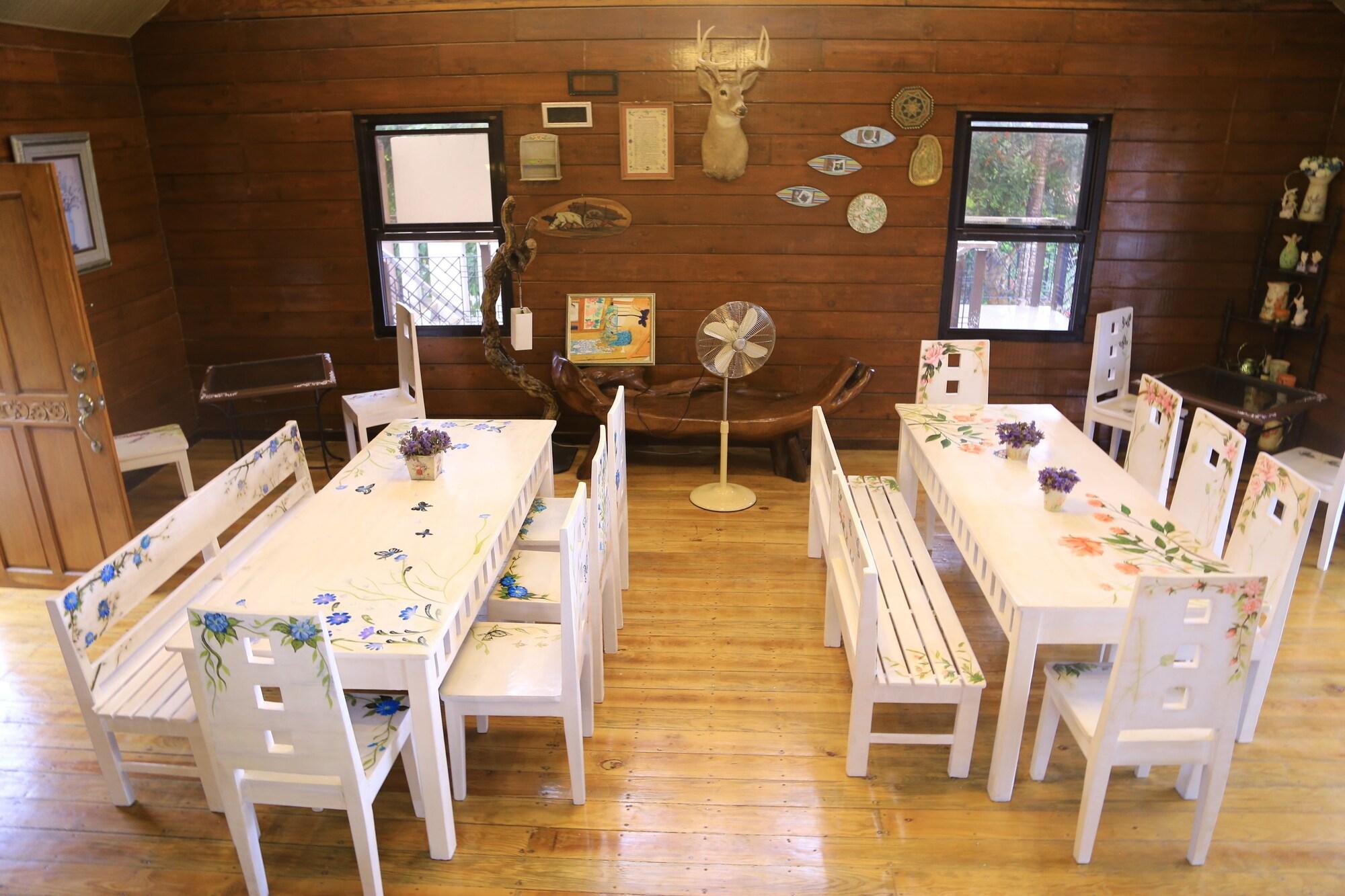 Lakeview Suites