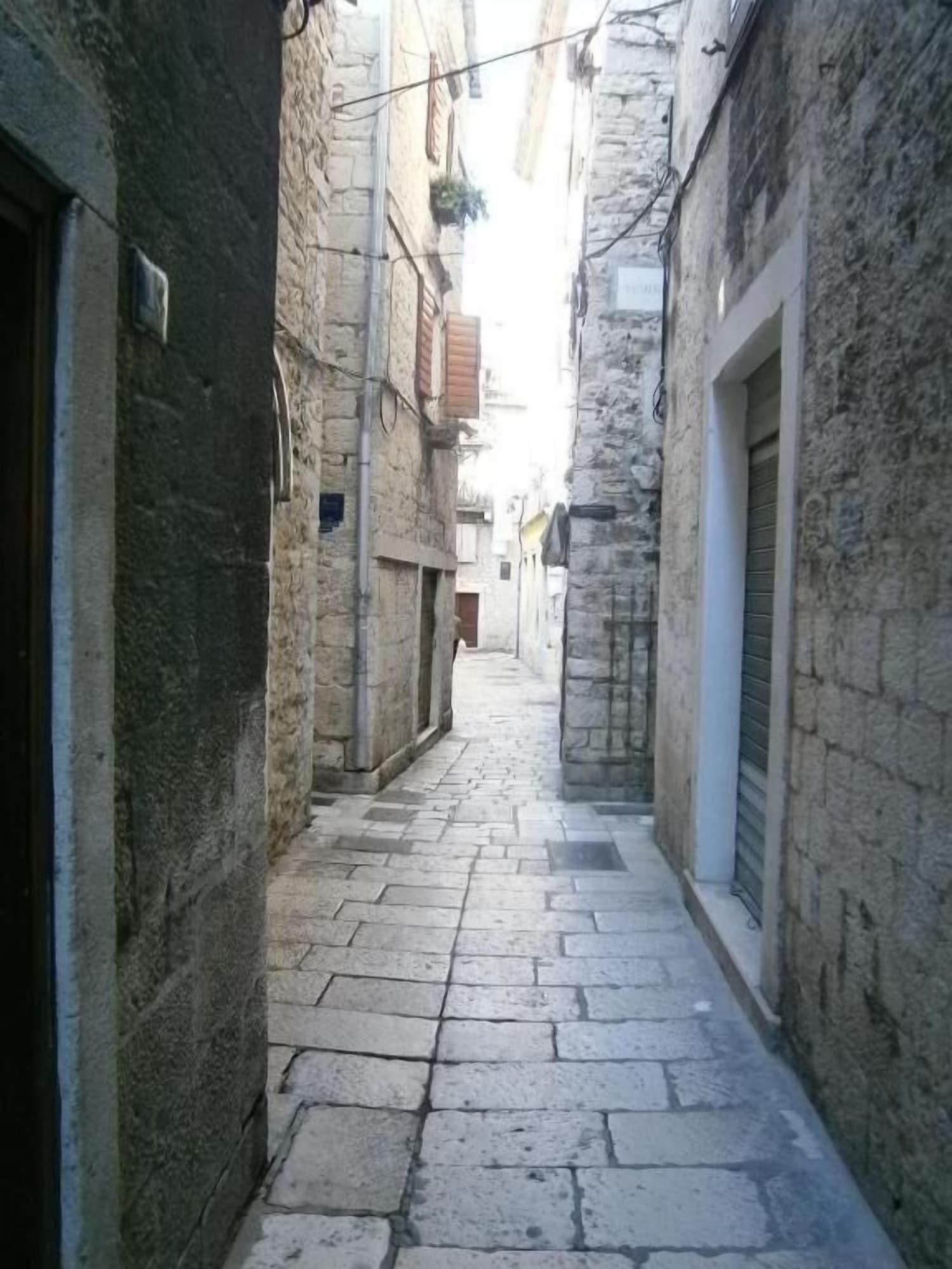 Apartments And Rooms Djanovic - фото