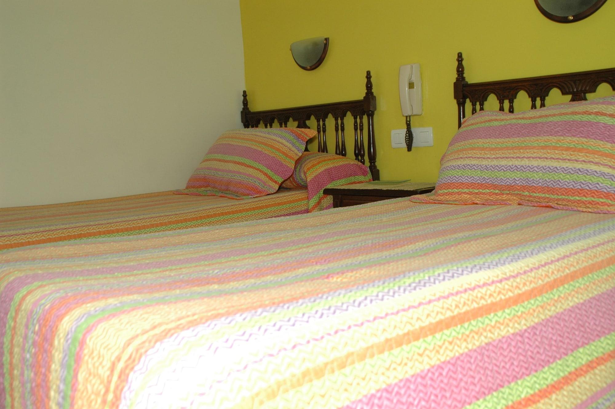 Hostal Ramón y Cajal by null