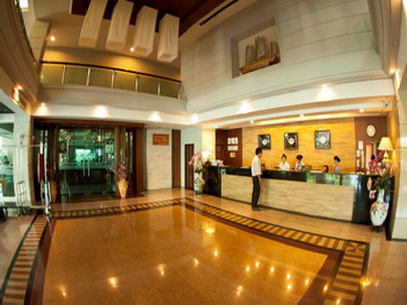 Sing Golden Place Hotel