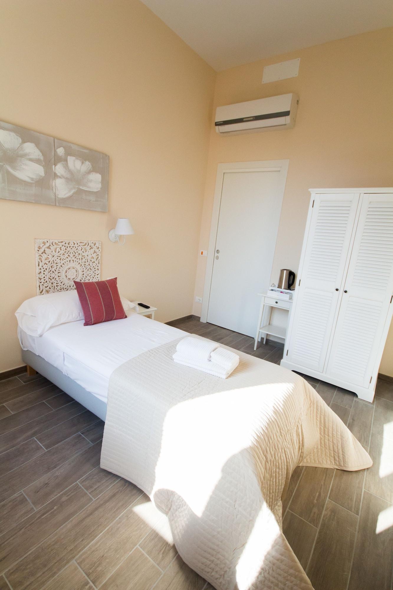 Emily Rooms