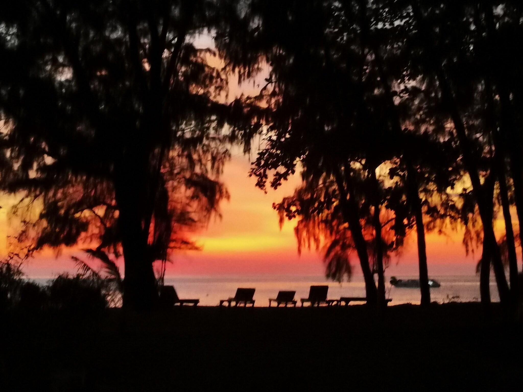 Eco Lanta Hideaway Beach Resort