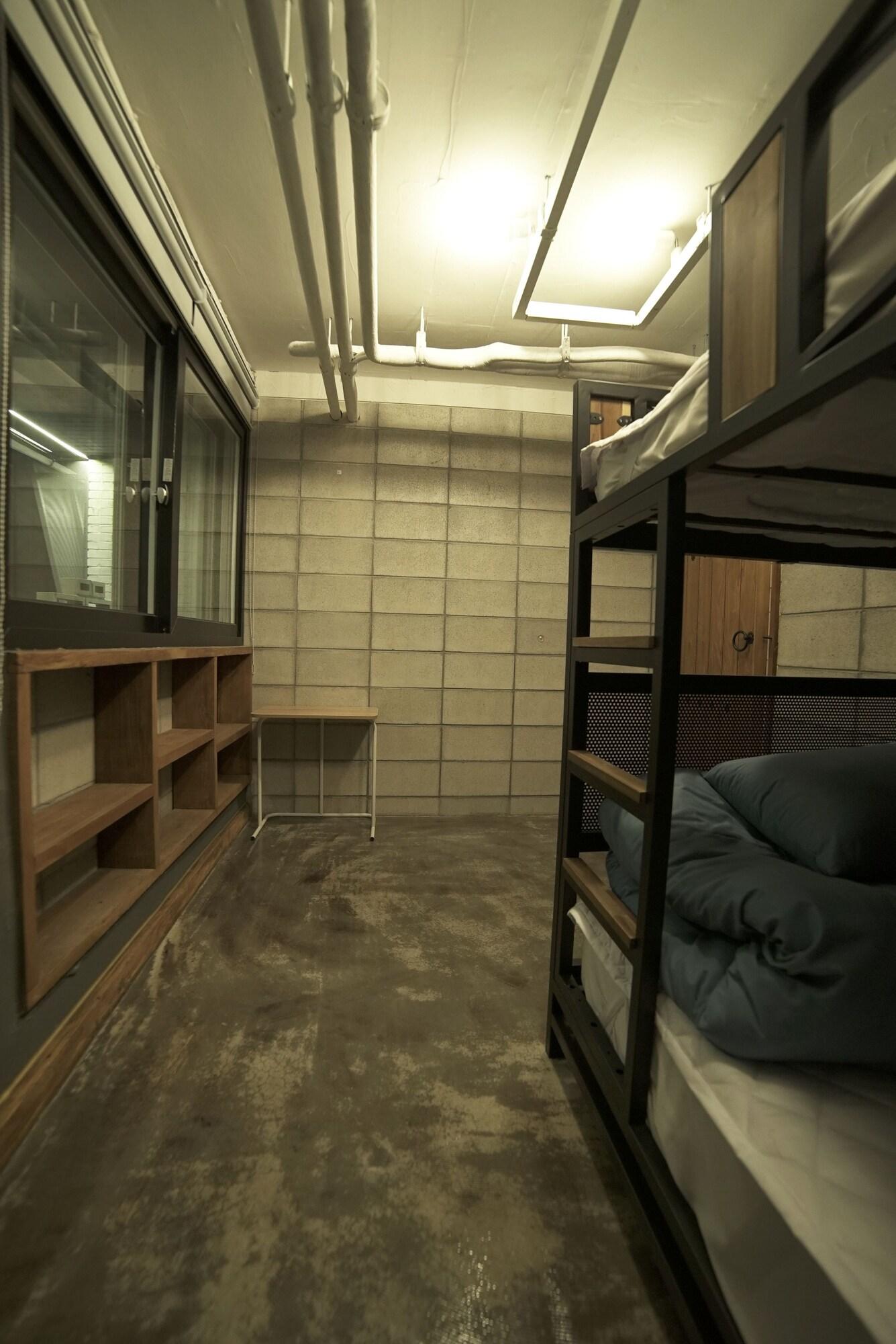 THAT House - Hostel