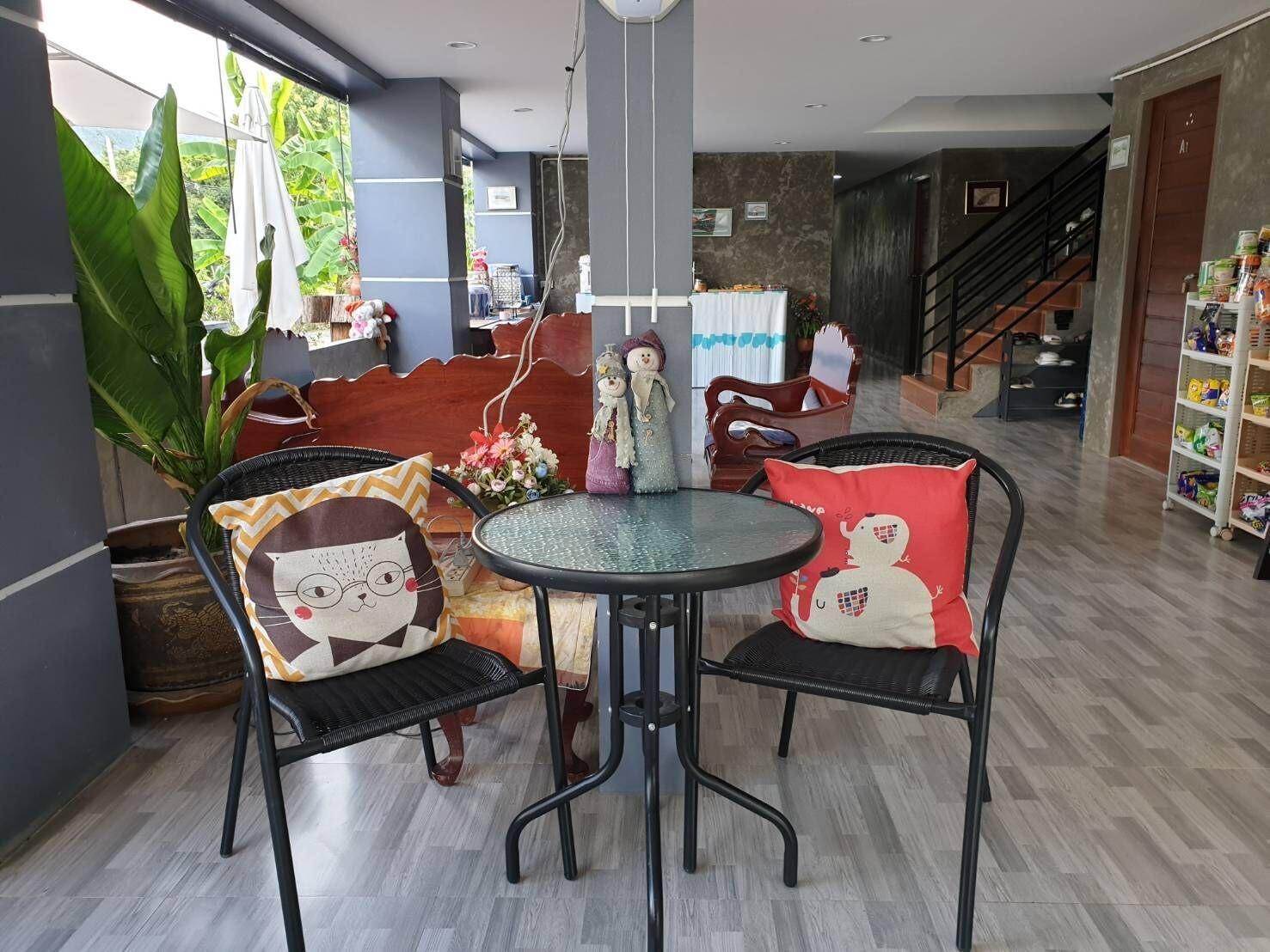 Ban Kaeng Resort