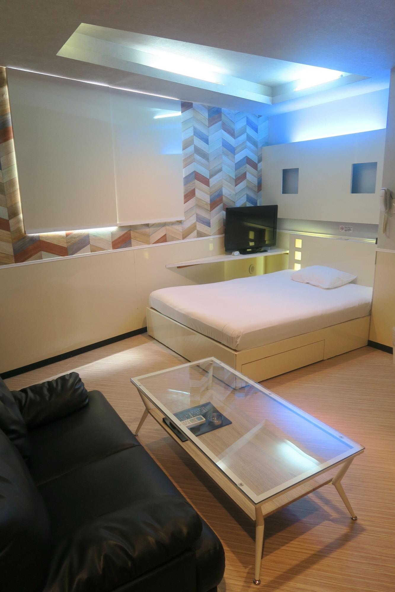 Hotel Century