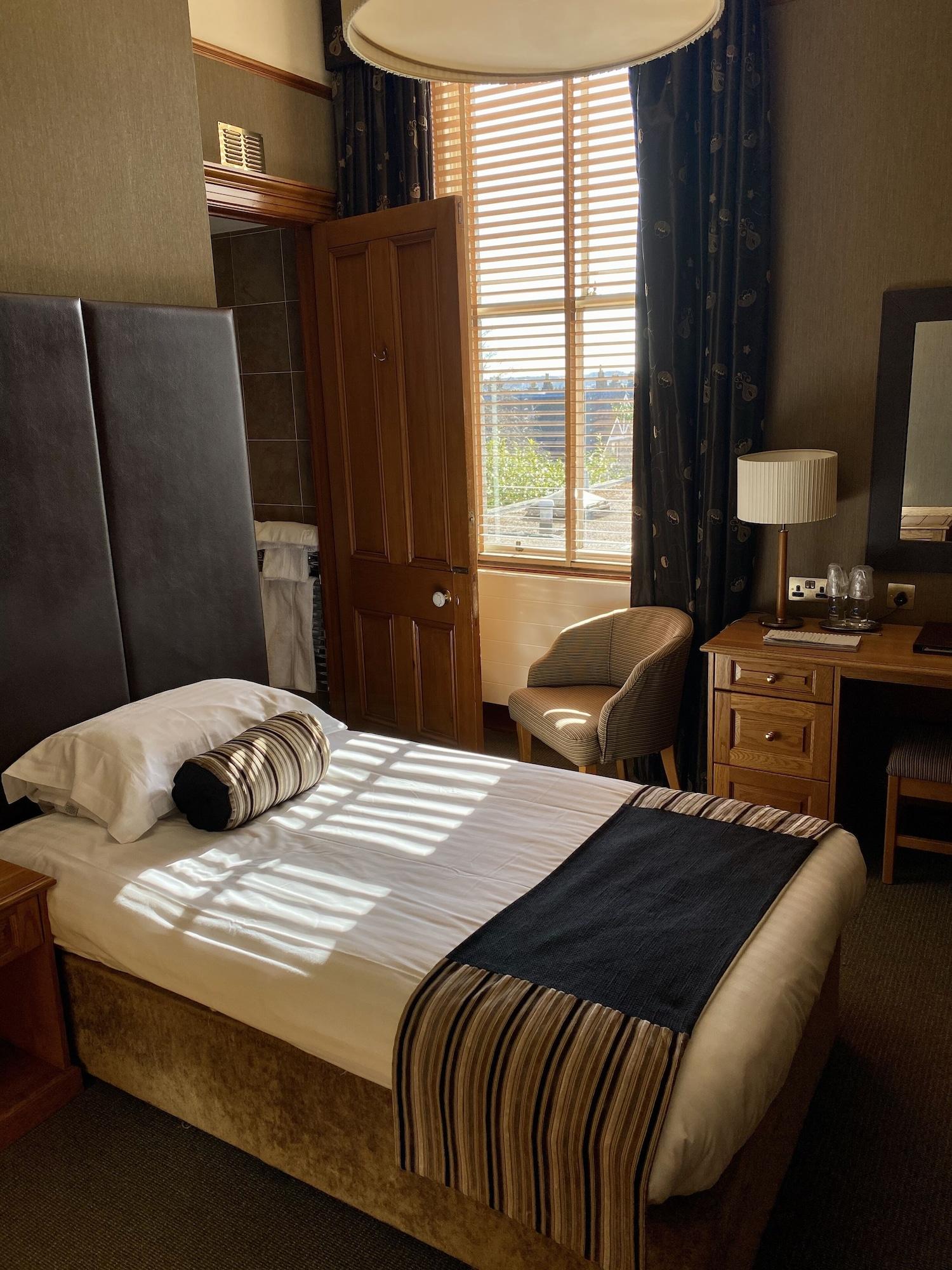 The Dutch Mill Hotel by null