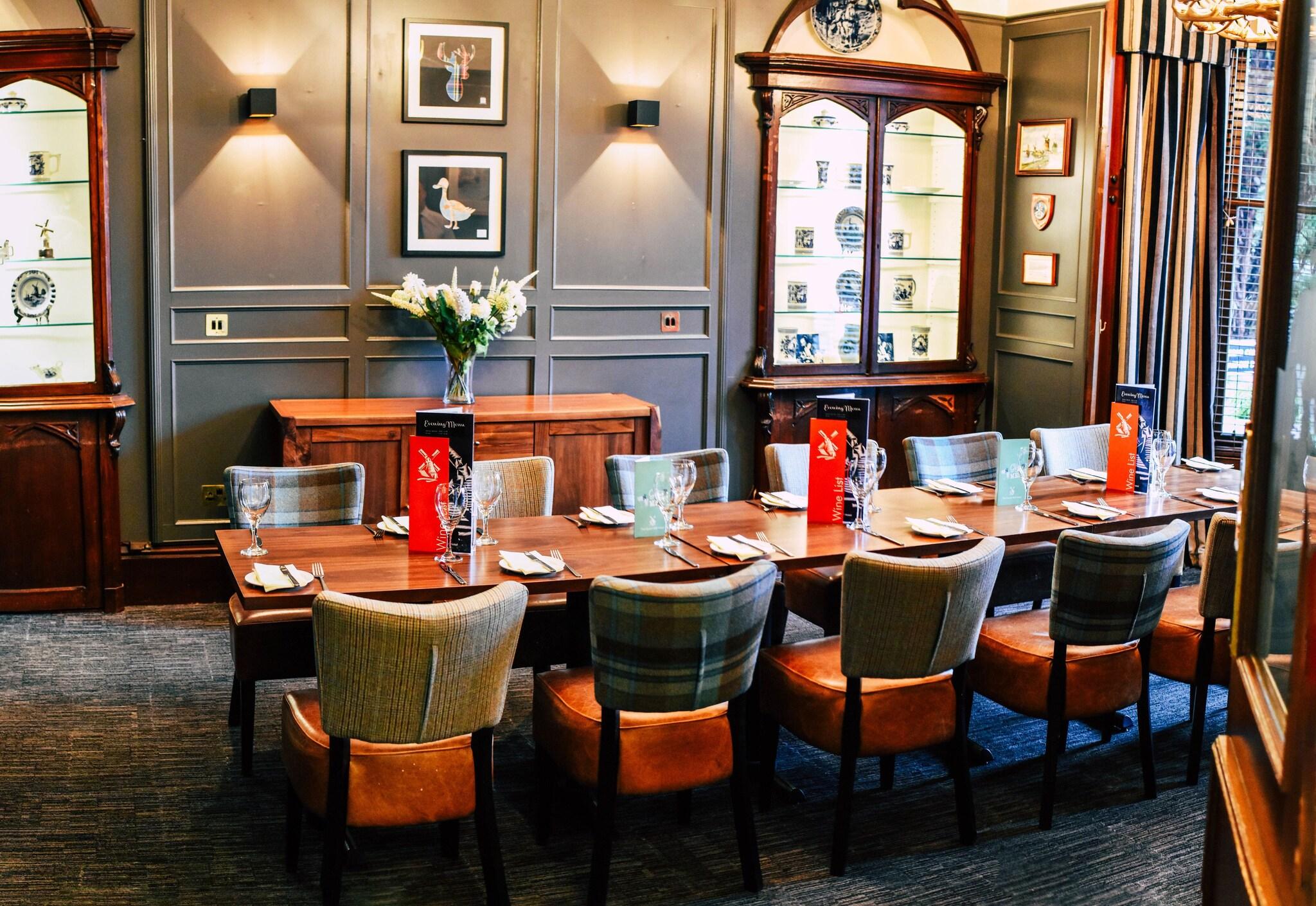 The Dutch Mill Hotel by null